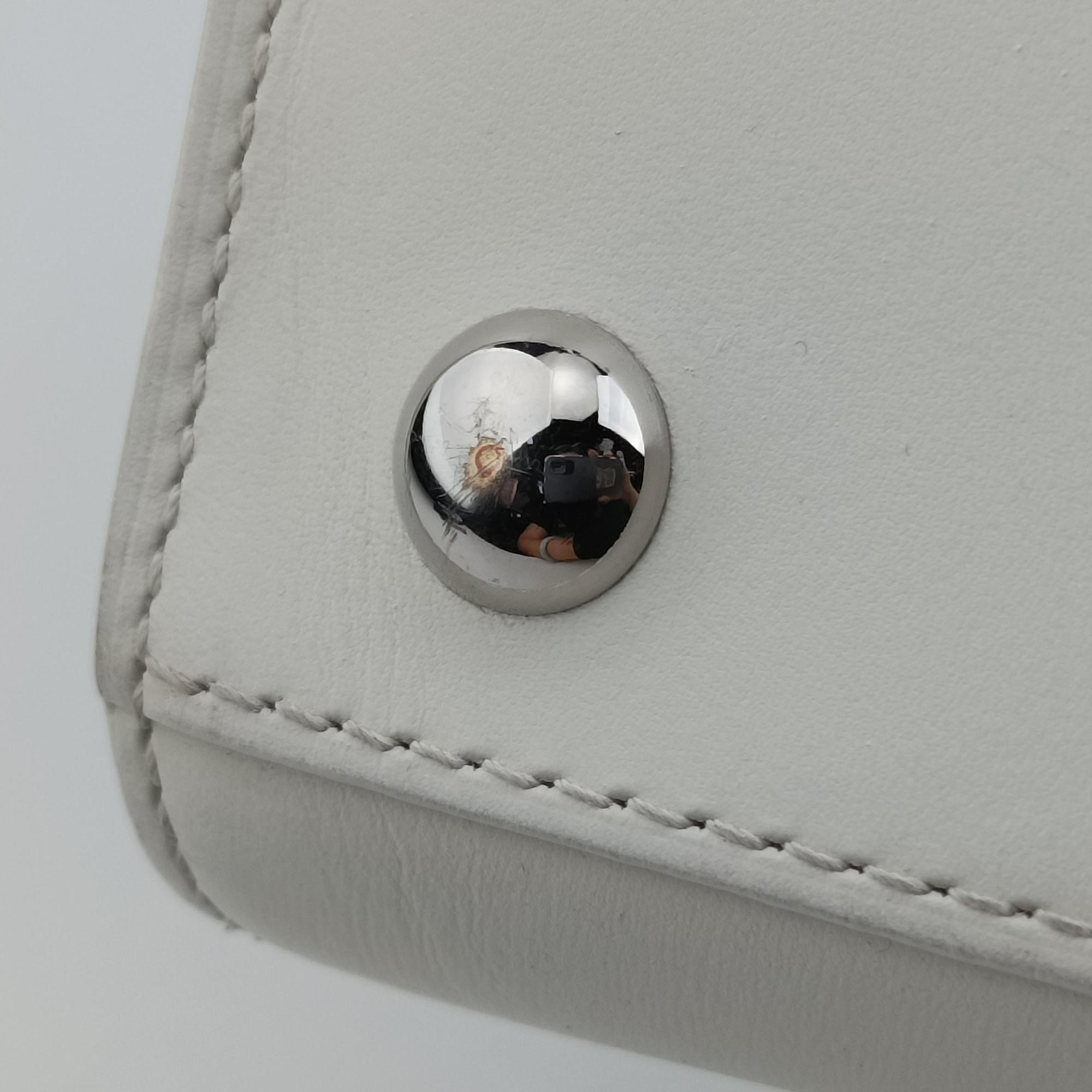 Brillon MM
 White Leather FO5Aブリヨン MM ホワイト レザー FO5A