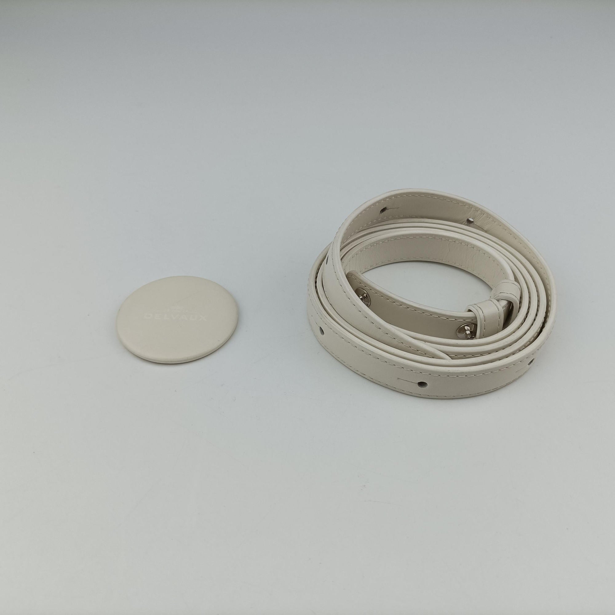 Brillon MM
 White Leather FO5Aブリヨン MM ホワイト レザー FO5A