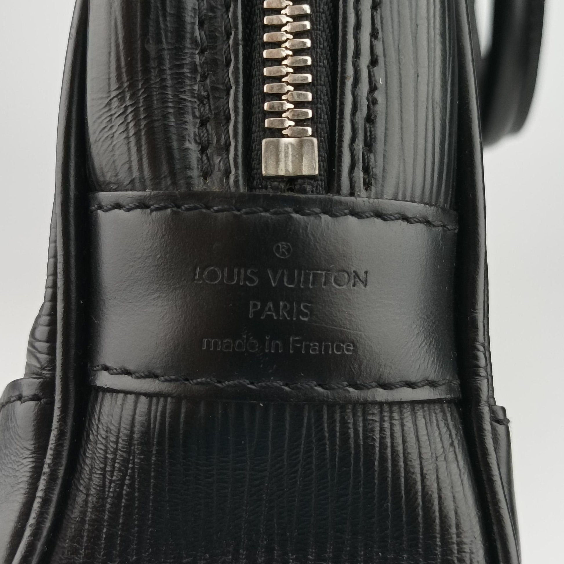 Porto Document Voyage Noir Epi M59162 BA1153ポルトドキュメントボヤージュ ノワール エピ M59162 BA1153