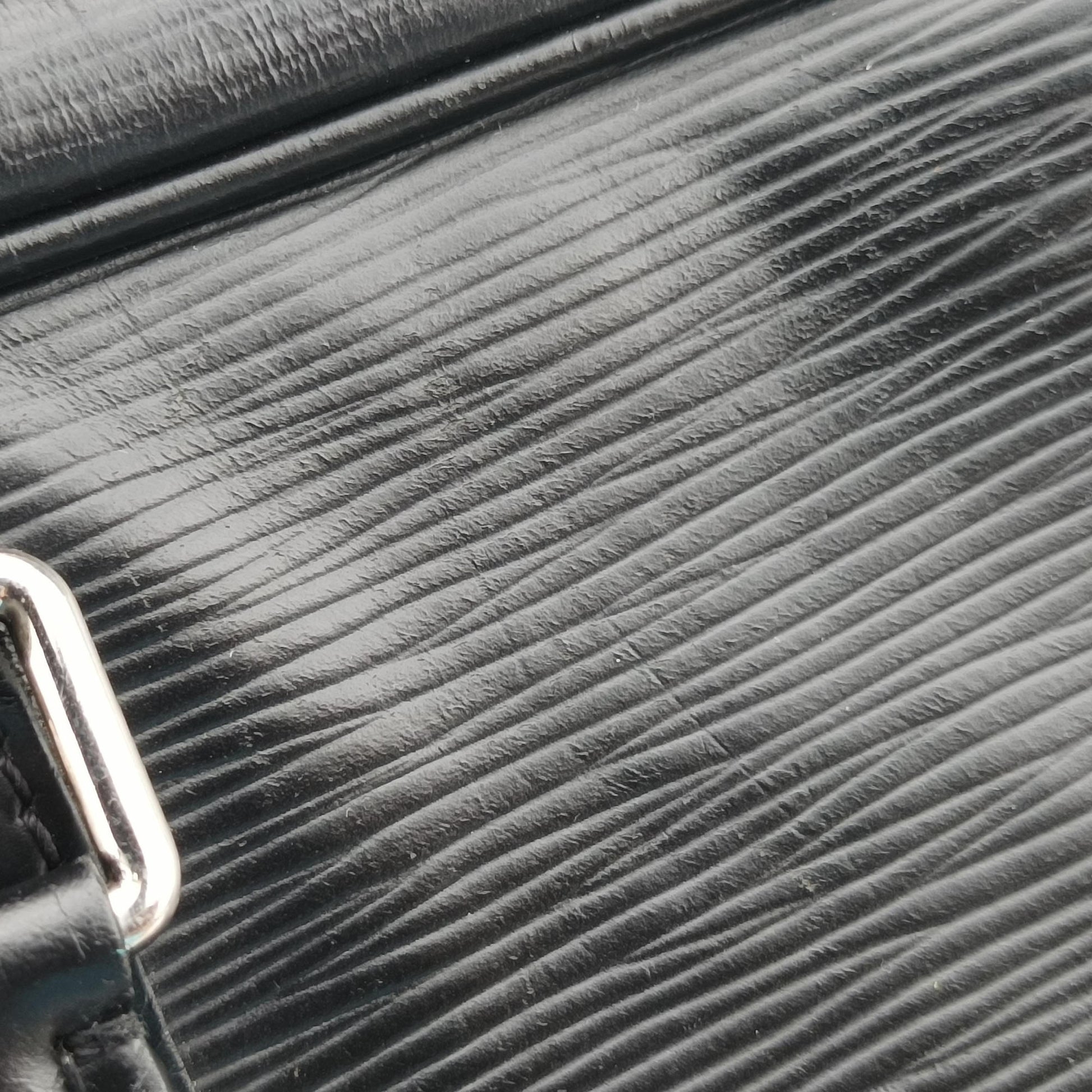 Porto Document Voyage Noir Epi M59162 BA1153ポルトドキュメントボヤージュ ノワール エピ M59162 BA1153