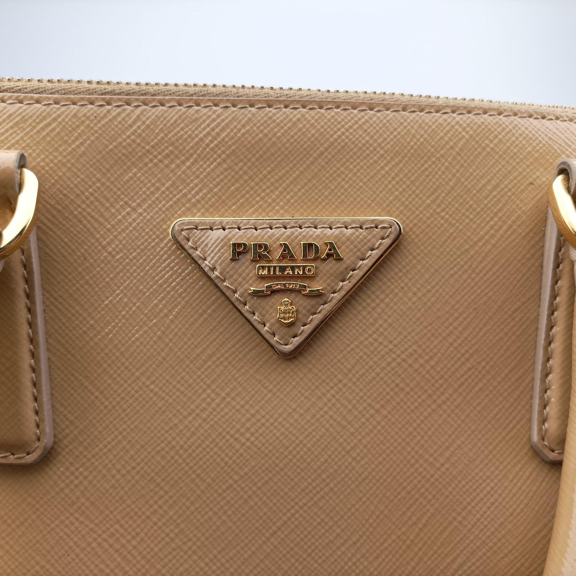Pyramid Beige Patent BL0808 31/Fピラミッド ベージュ パテント BL0808 31/F