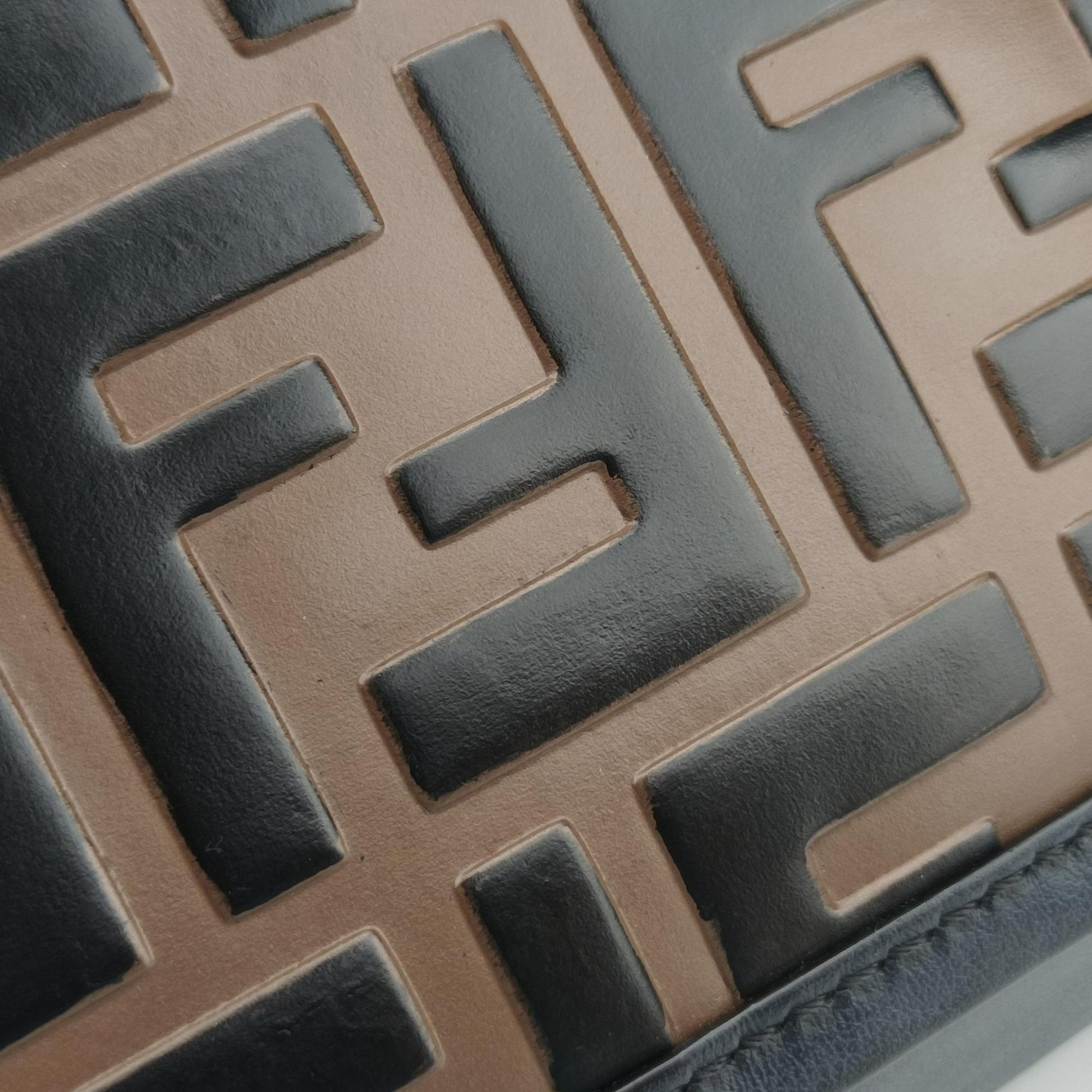 Cam Camera Brown x Black Leather 8BS019 8BS019 A5PJ 199-8241キャム カメラ ブラウン x ブラック レザー 8BS019 8BS019 A5PJ 199-8241
