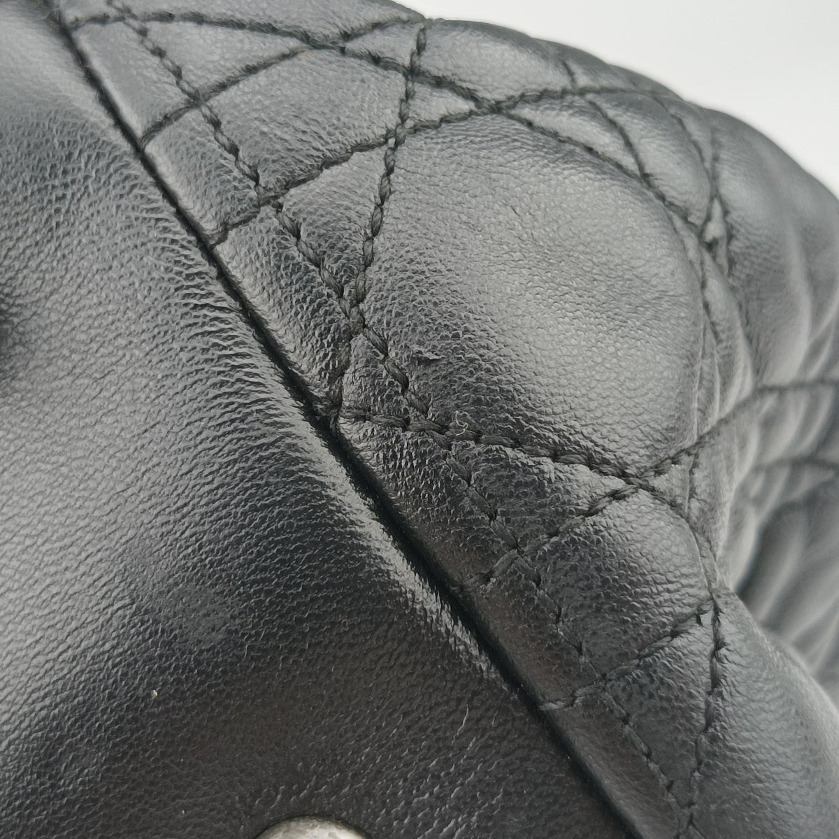 Pre-owned Christian Dior Cannage Dior Soft Shopping Black lambskin  shoulderbag | stylenewstar