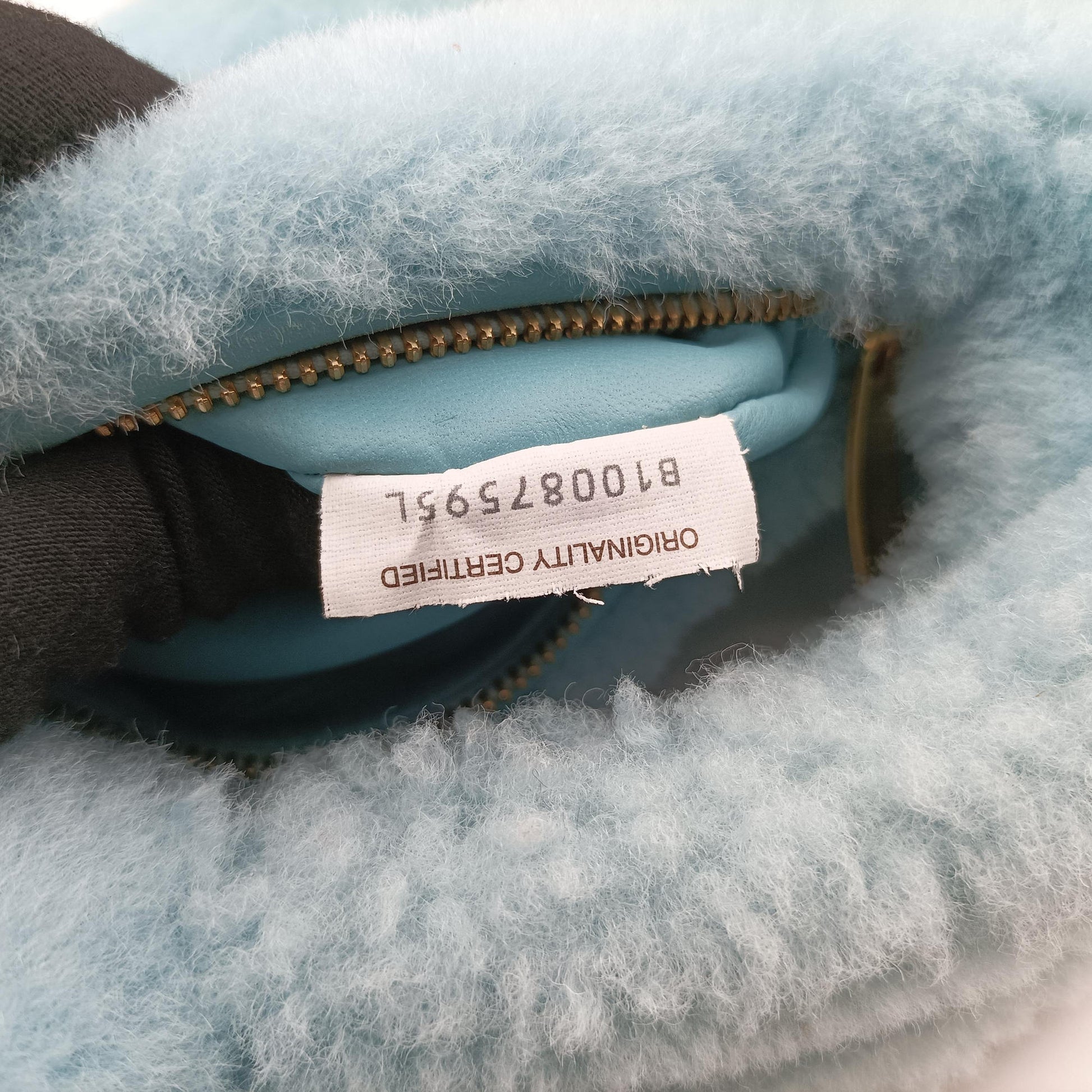 The Jodie Blue Fur B10087595Lザ ジョディ ブルー ファー B10087595L
