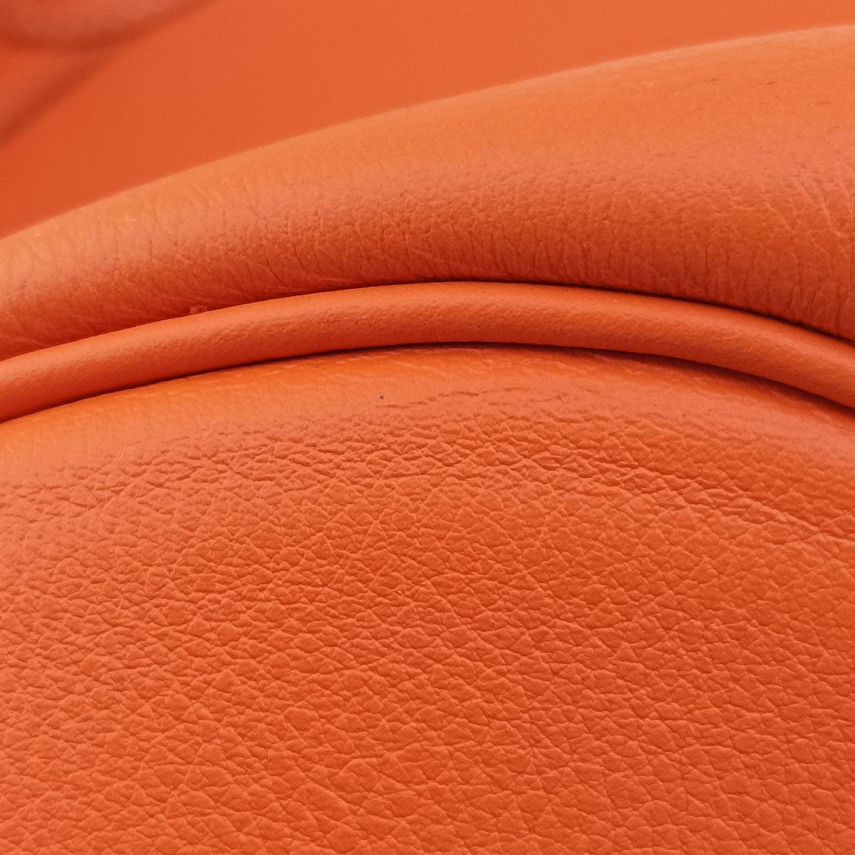 Pre-owned Hermes Polochon 35 Orange Clemence  handbag | stylenewstar