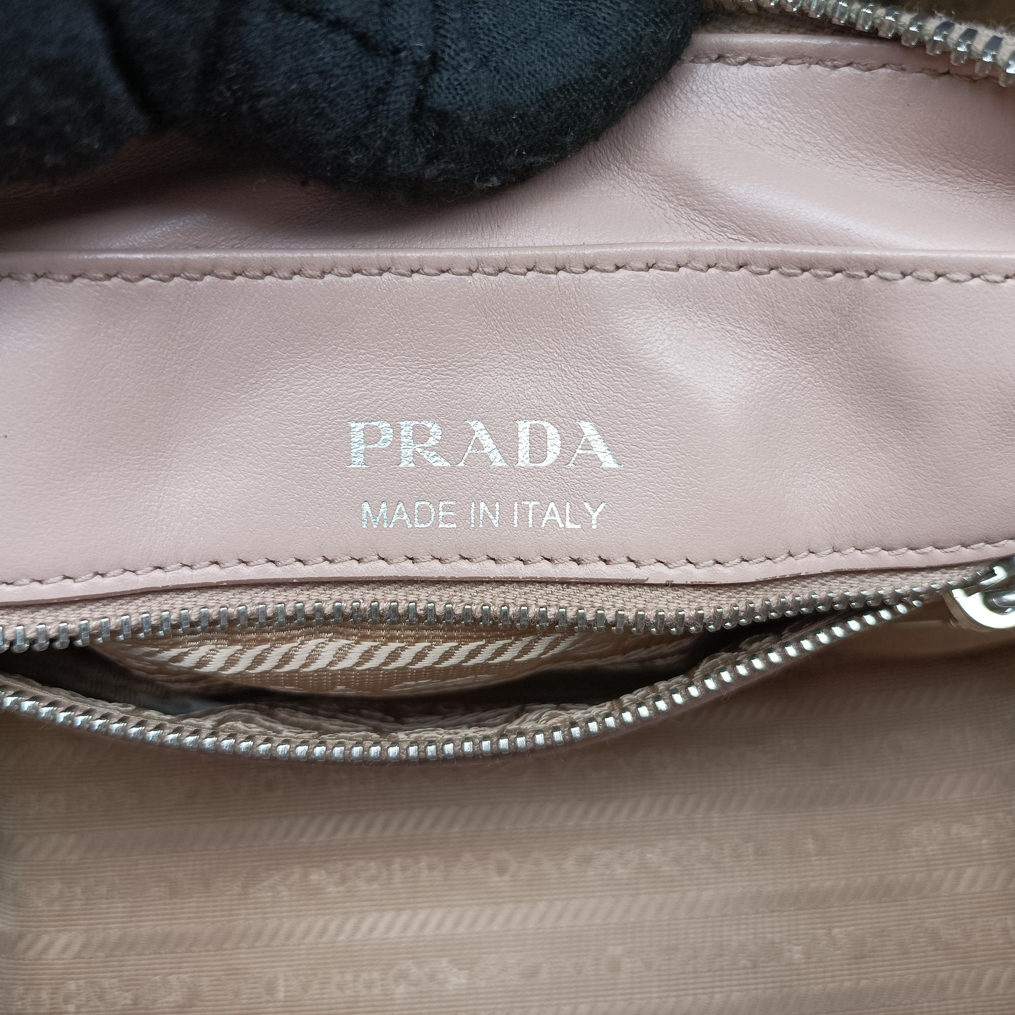 Diagramme Pink Leather 1BH084 31/Dダイアグラム ピンク レザー 1BH084 31/D