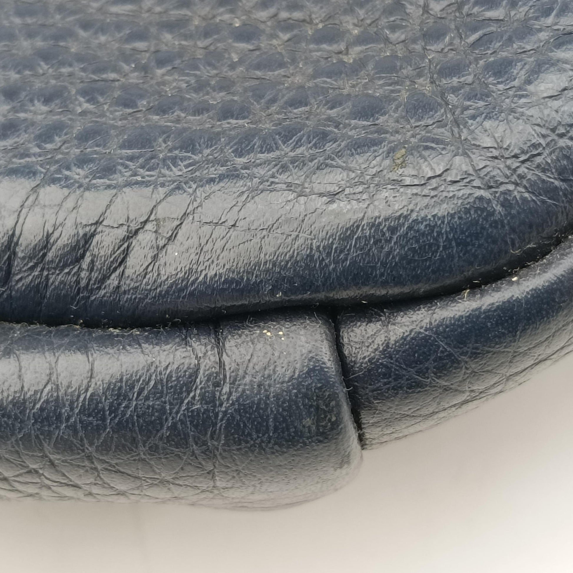 Pecan AMOR Logo Navy Leather 7VA446 7VA446 A7TI 199-0501ペカン アモーレ ロゴ ネイビー レザー 7VA446 7VA446 A7TI 199-0501