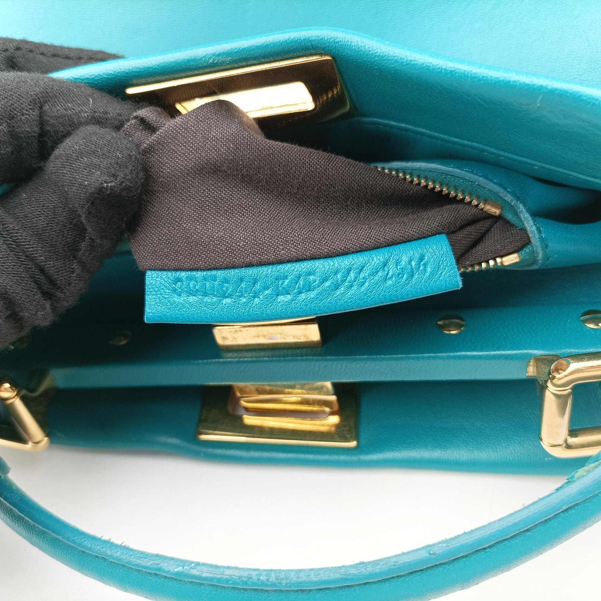 PEEKABOO Blue Leather 8BN244 8BN244-K4P-149-2516ピーカブー ミニ ブルー レザー 8BN244 8BN244-K4P-149-2516