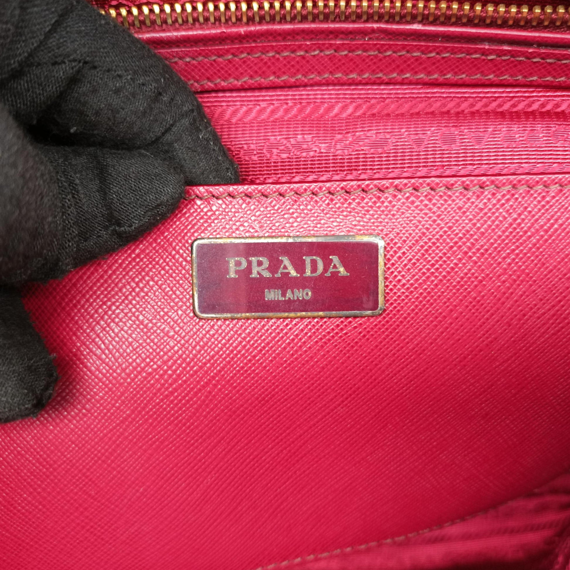 Galleria Front Pocket Red SAFFIANO Leather BN2674 14/Aガレリア フロント ポケット レッド サフィアーノレザー BN2674 14/A