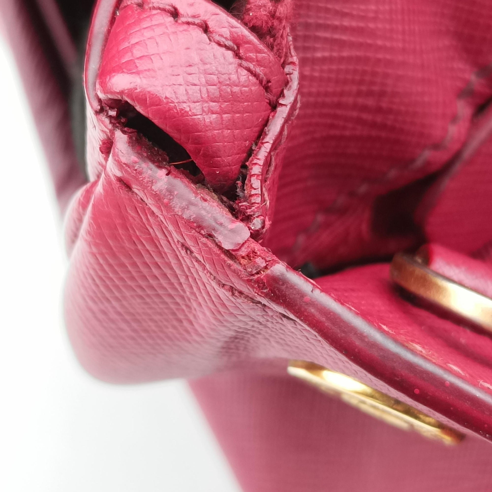 Galleria Front Pocket Red SAFFIANO Leather BN2674 14/Aガレリア フロント ポケット レッド サフィアーノレザー BN2674 14/A