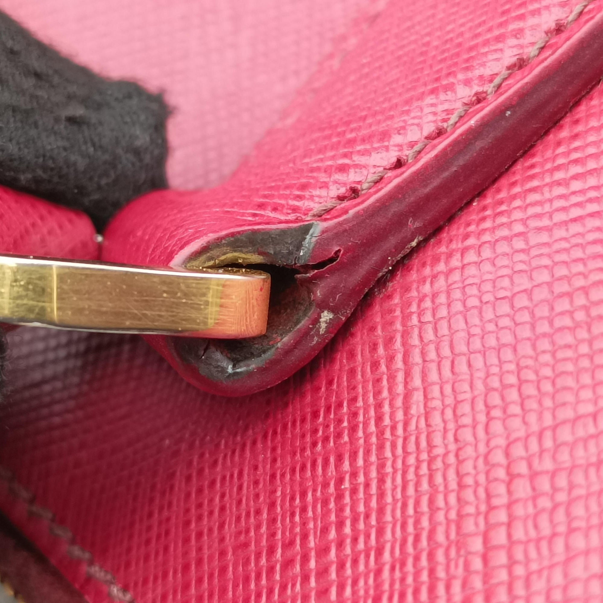 Galleria Front Pocket Red SAFFIANO Leather BN2674 14/Aガレリア フロント ポケット レッド サフィアーノレザー BN2674 14/A