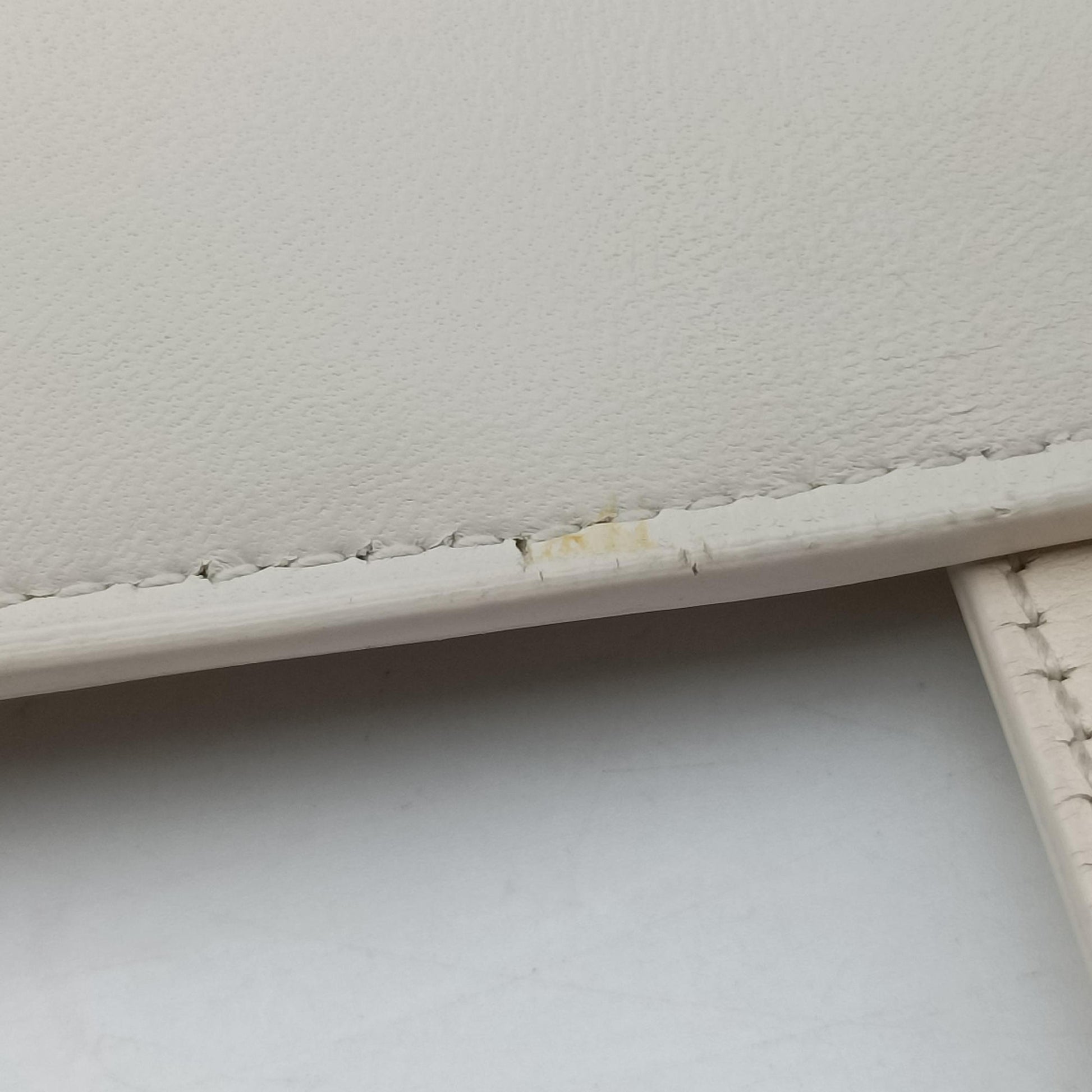 30 Montaigne White leather 29-MA-110930モンテーニュ ホワイト レザー 29-MA-1109