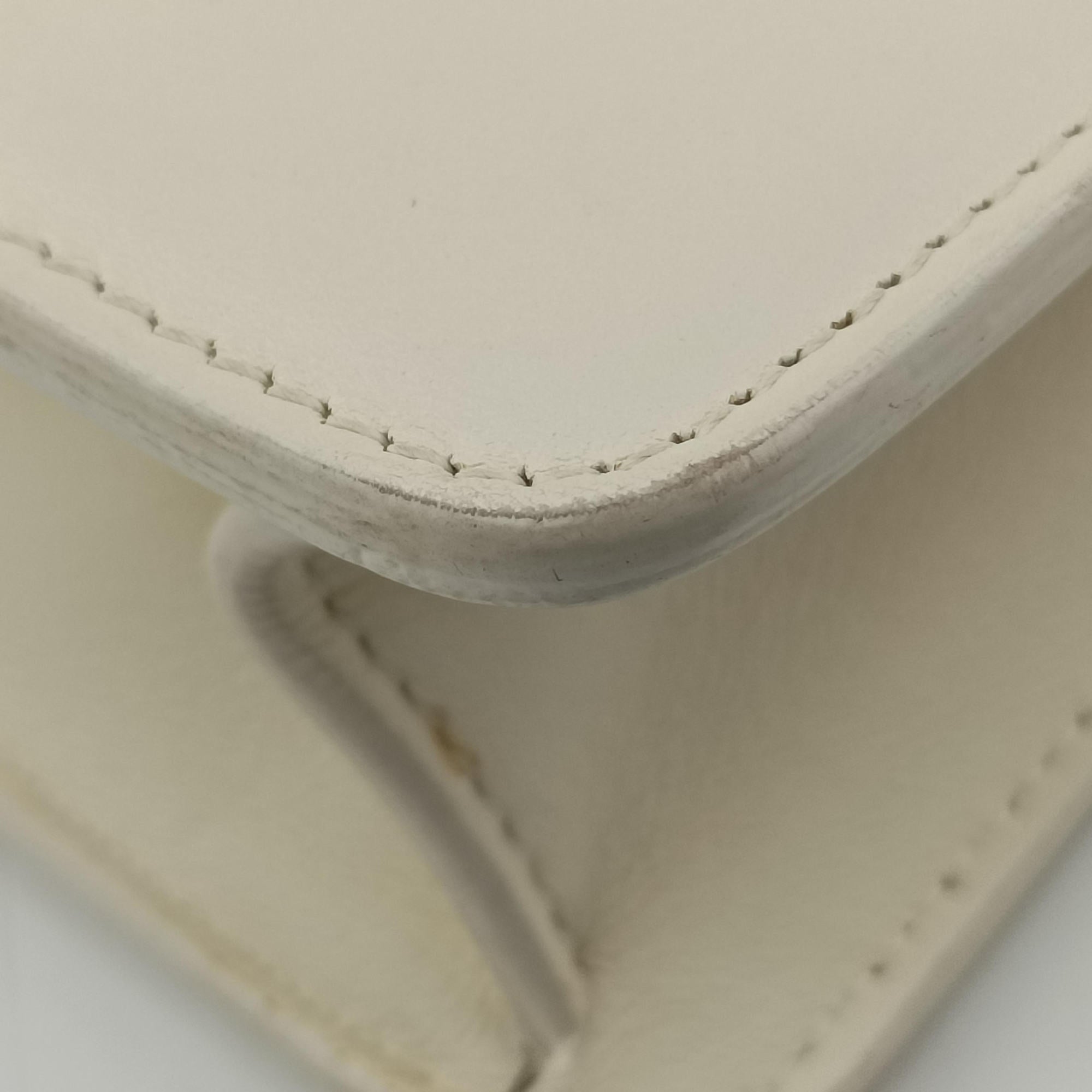 30 Montaigne White leather 29-MA-110930モンテーニュ ホワイト レザー 29-MA-1109