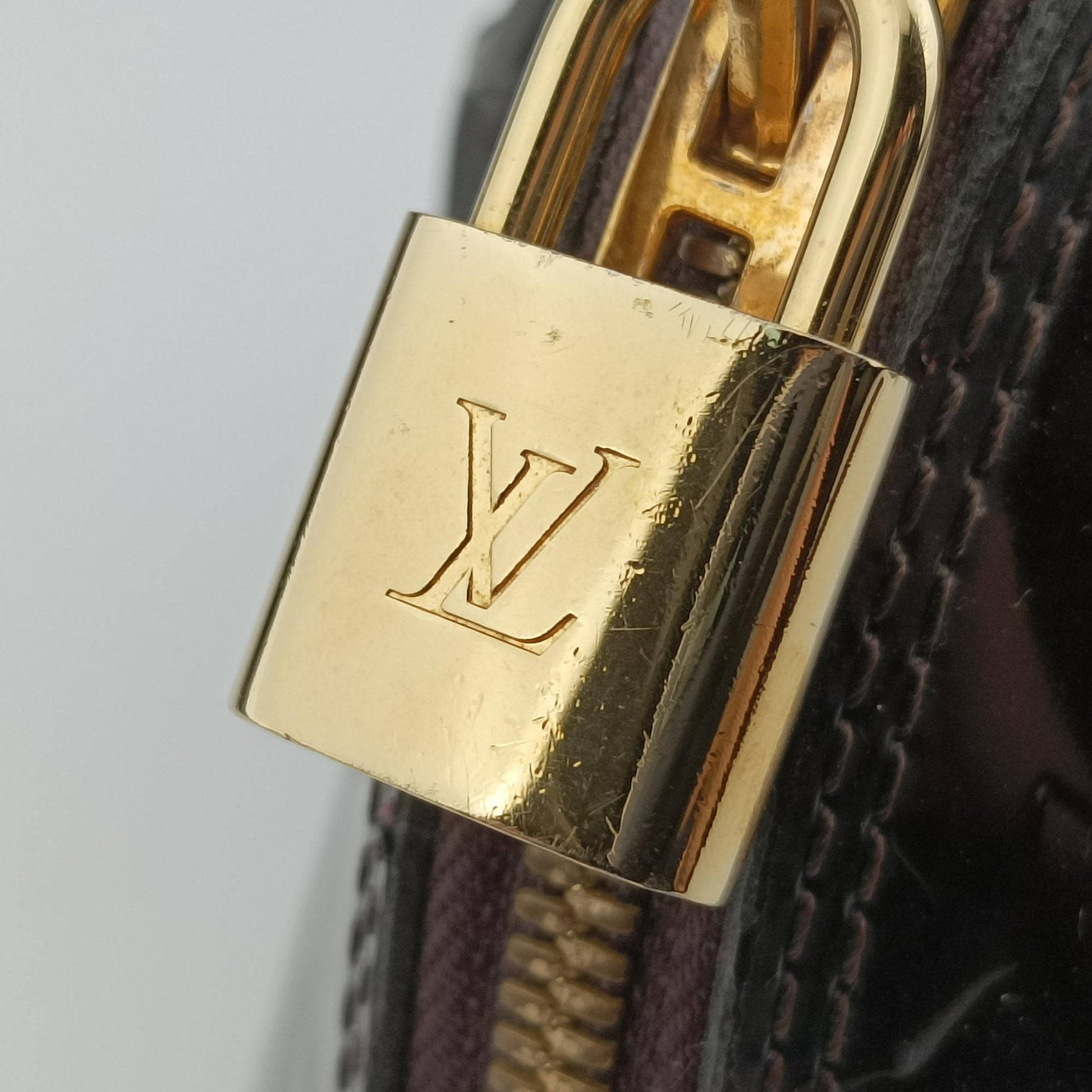 Alma BB Amarante Vernis M91678 MI0134アルマBB アマラント ヴェルニ M91678 MI0134