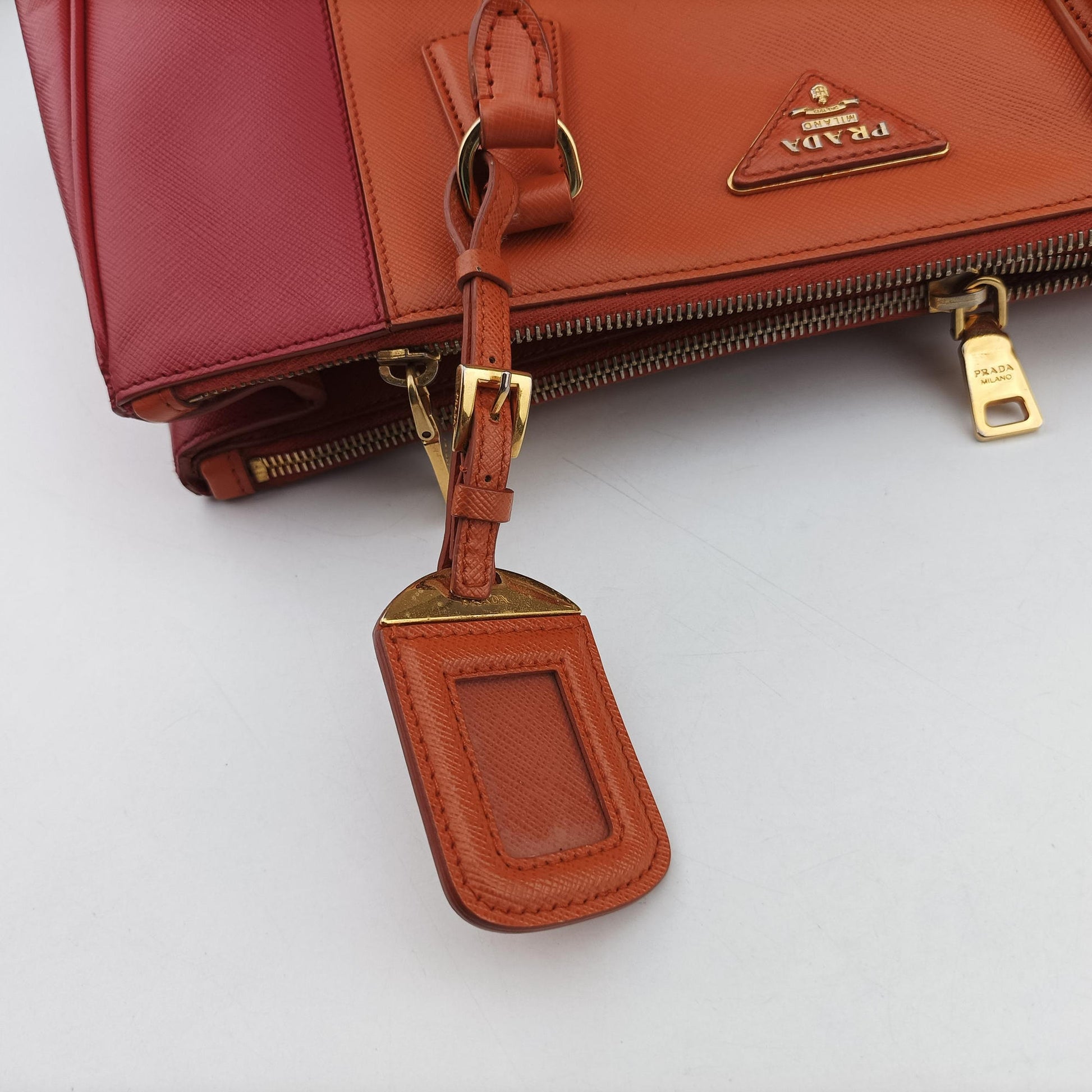Galleria Orange×red SAFFIANO Leather BN1844 31/Mガレリア オレンジ×レッド サフィアーノレザー BN1844 31/M