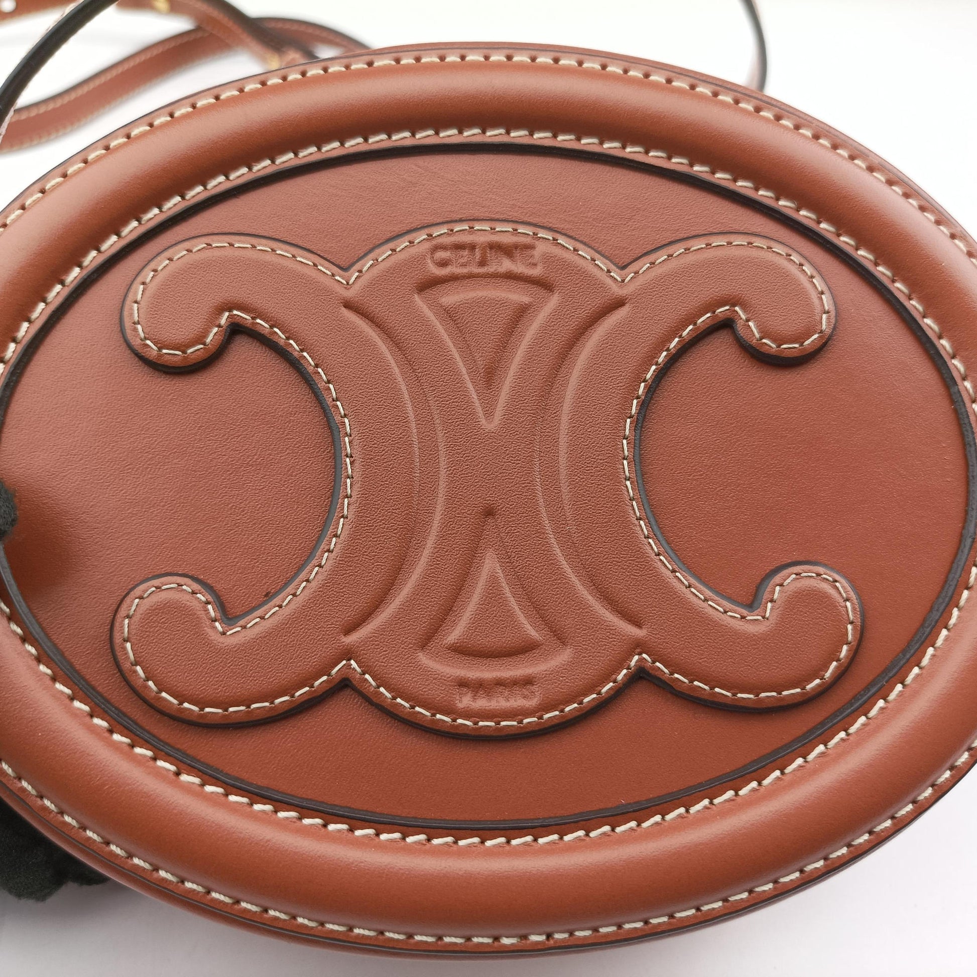 Oval Purse Cuir Triomphe Brown Leather U-SL-0262オーバルパース キュイル トリオンフ ブラウン レザー U-SL-0262