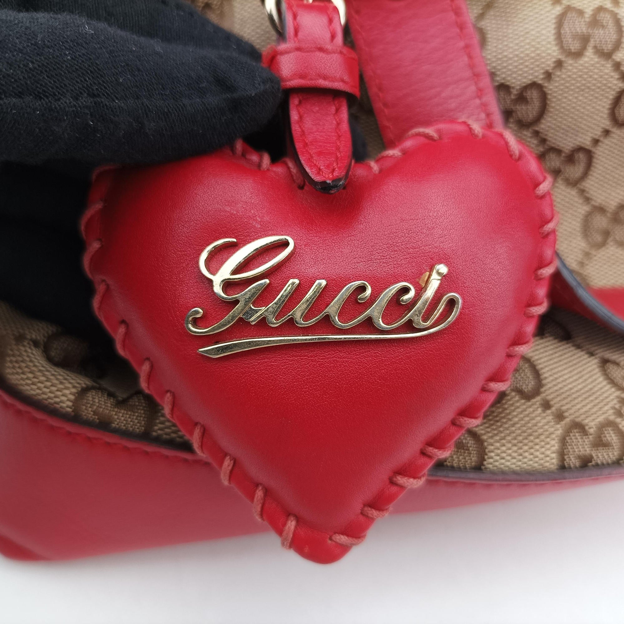 Valentine heart charm beige×red Canvas×Leather 309122 G013679720バレンタイン ハートチャーム ベージュ×レッド キャンバス×レザー 309122 G013679720