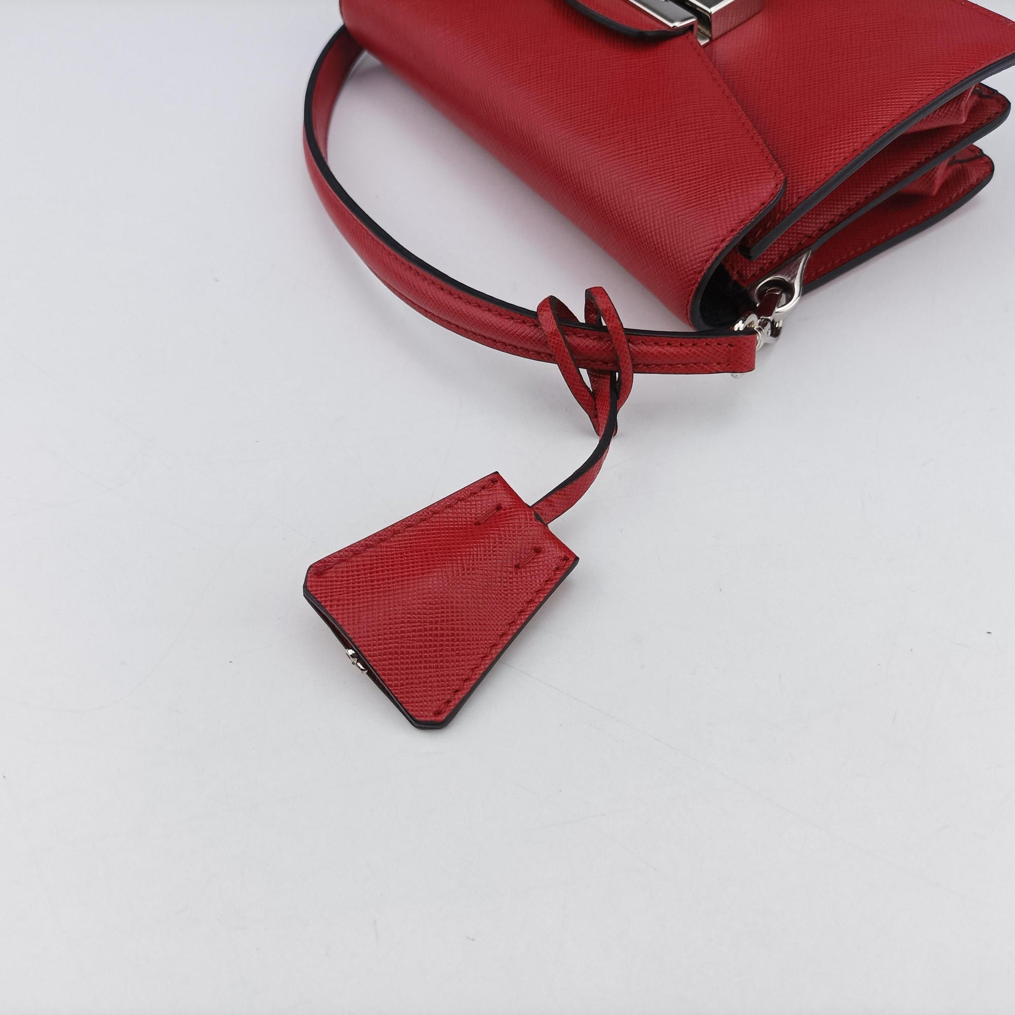 Sound Lock Red SAFFIANO Leather BN0924 7/Bサウンドロック レッド サフィアーノレザー BN0924 7/B
