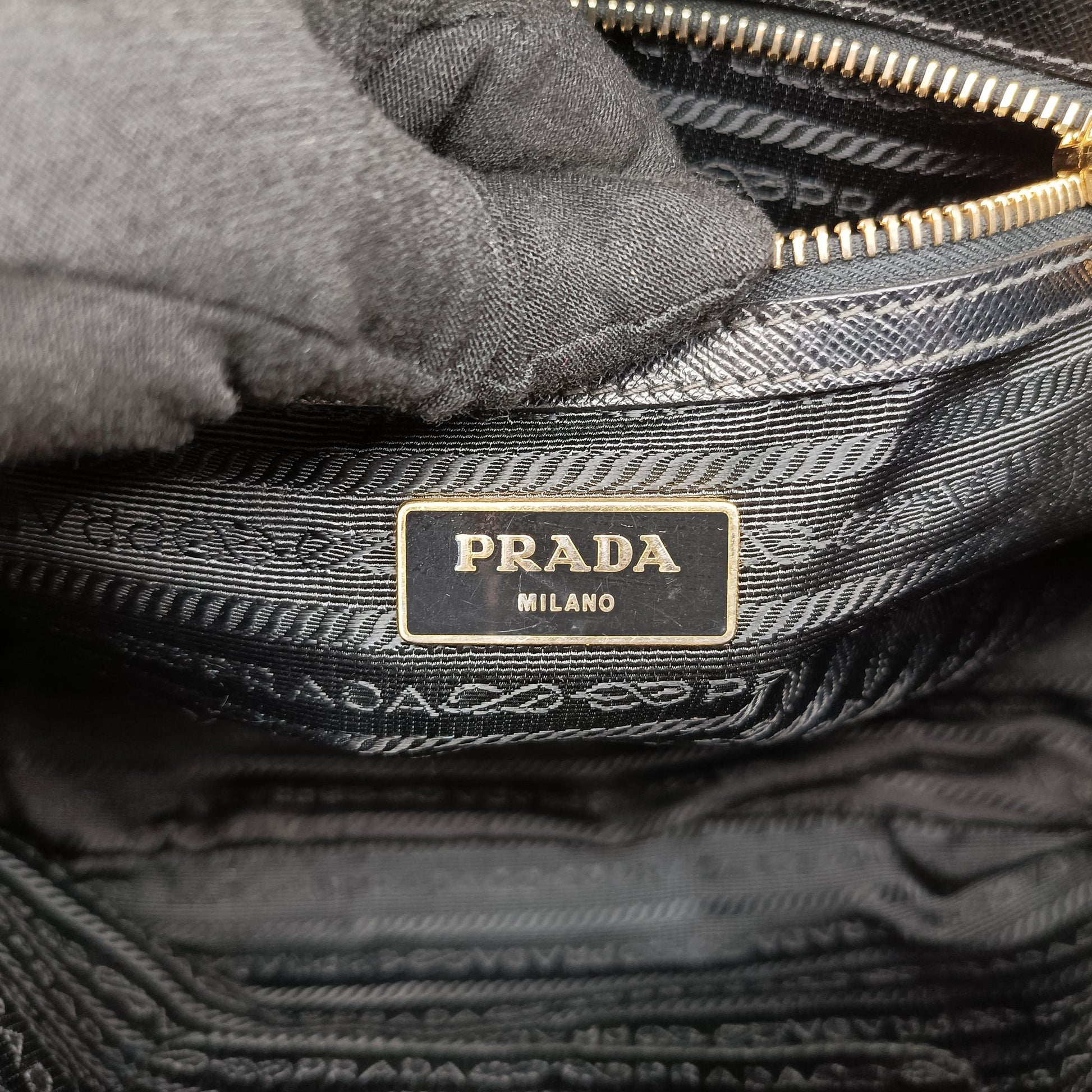 Galleria Black SAFFIANO Leather BN2274 117ガレリア ブラック サフィアーノレザー BN2274 117