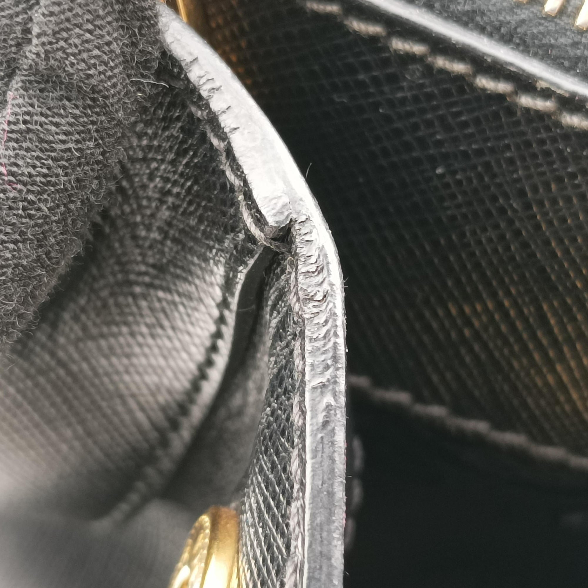 Galleria Black SAFFIANO Leather BN2274 117ガレリア ブラック サフィアーノレザー BN2274 117