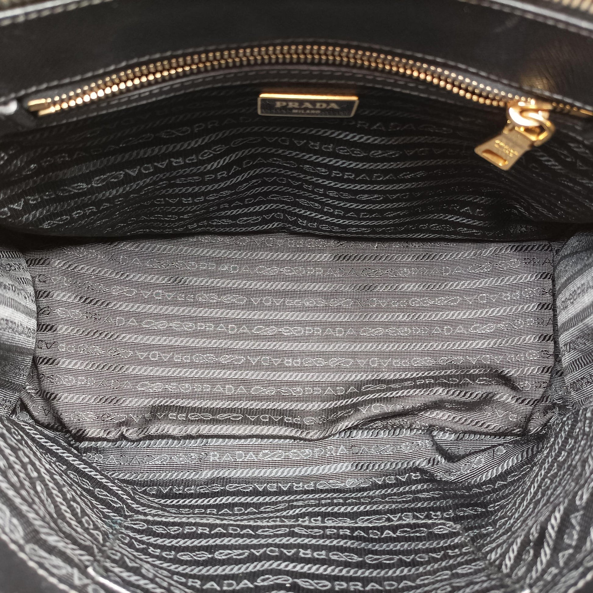 Galleria Black SAFFIANO Leather BN2274 117ガレリア ブラック サフィアーノレザー BN2274 117