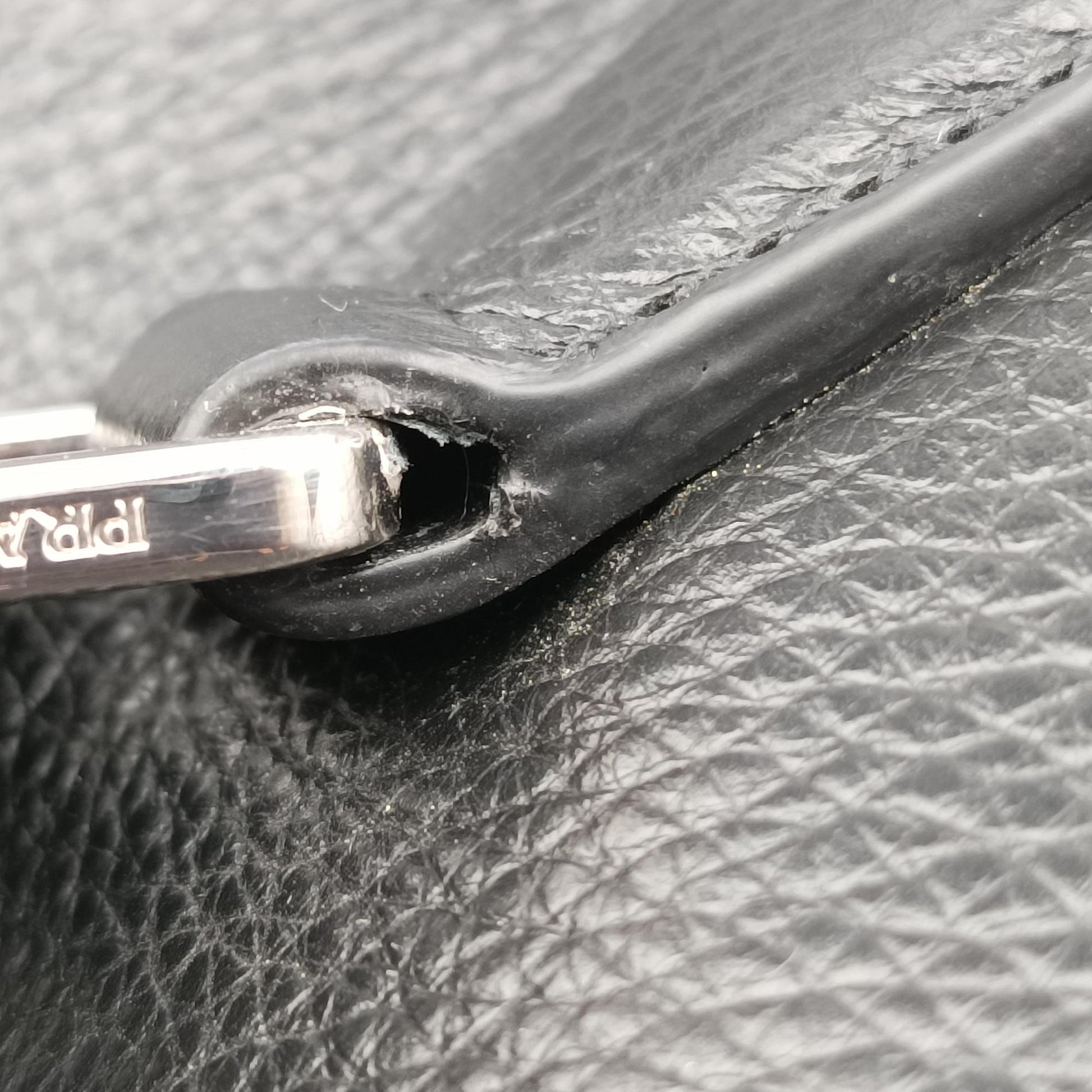 Vitello Phenix Black Leather 204ヴィッテロ フェニックス ブラック レザー 204