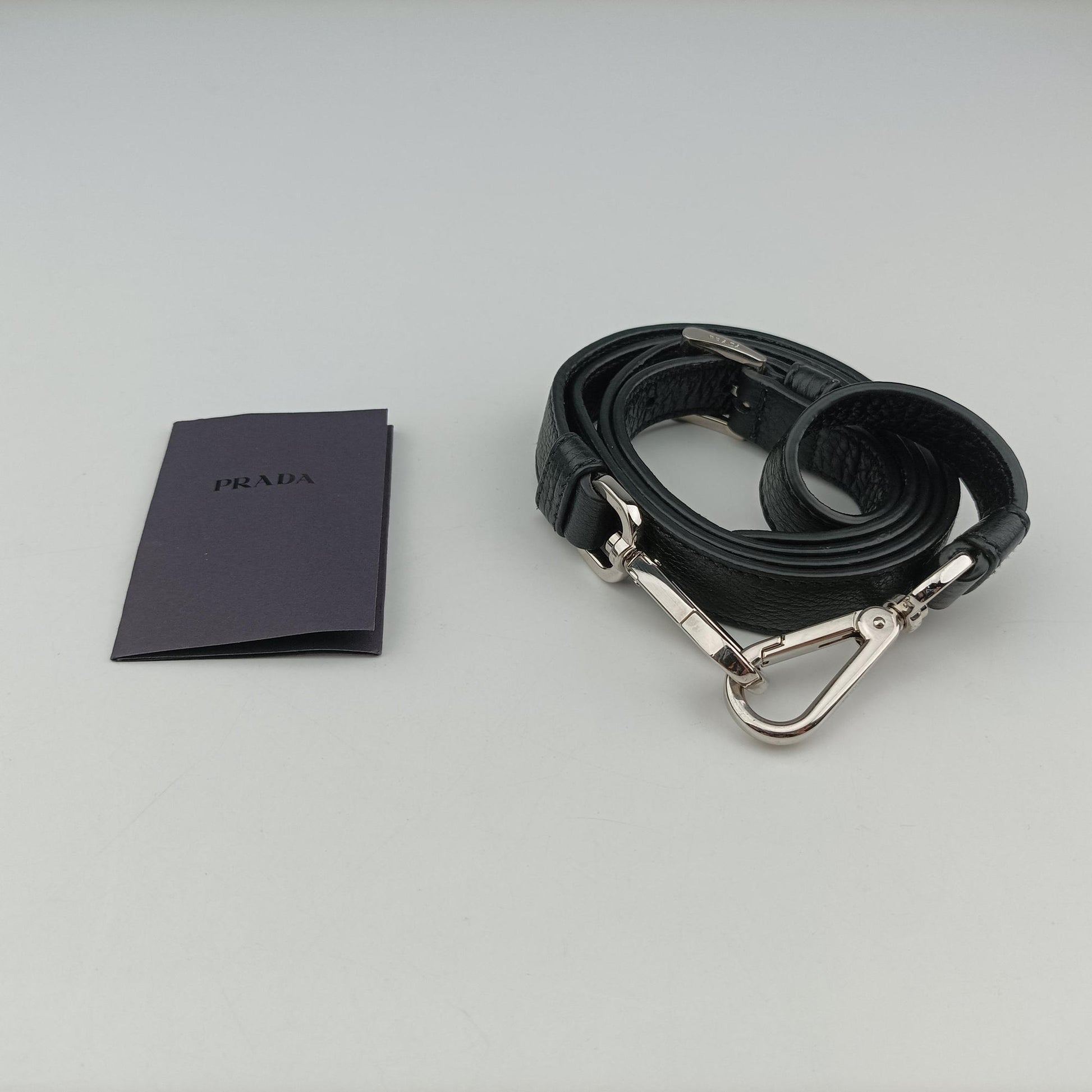Vitello Phenix Black Leather 204ヴィッテロ フェニックス ブラック レザー 204