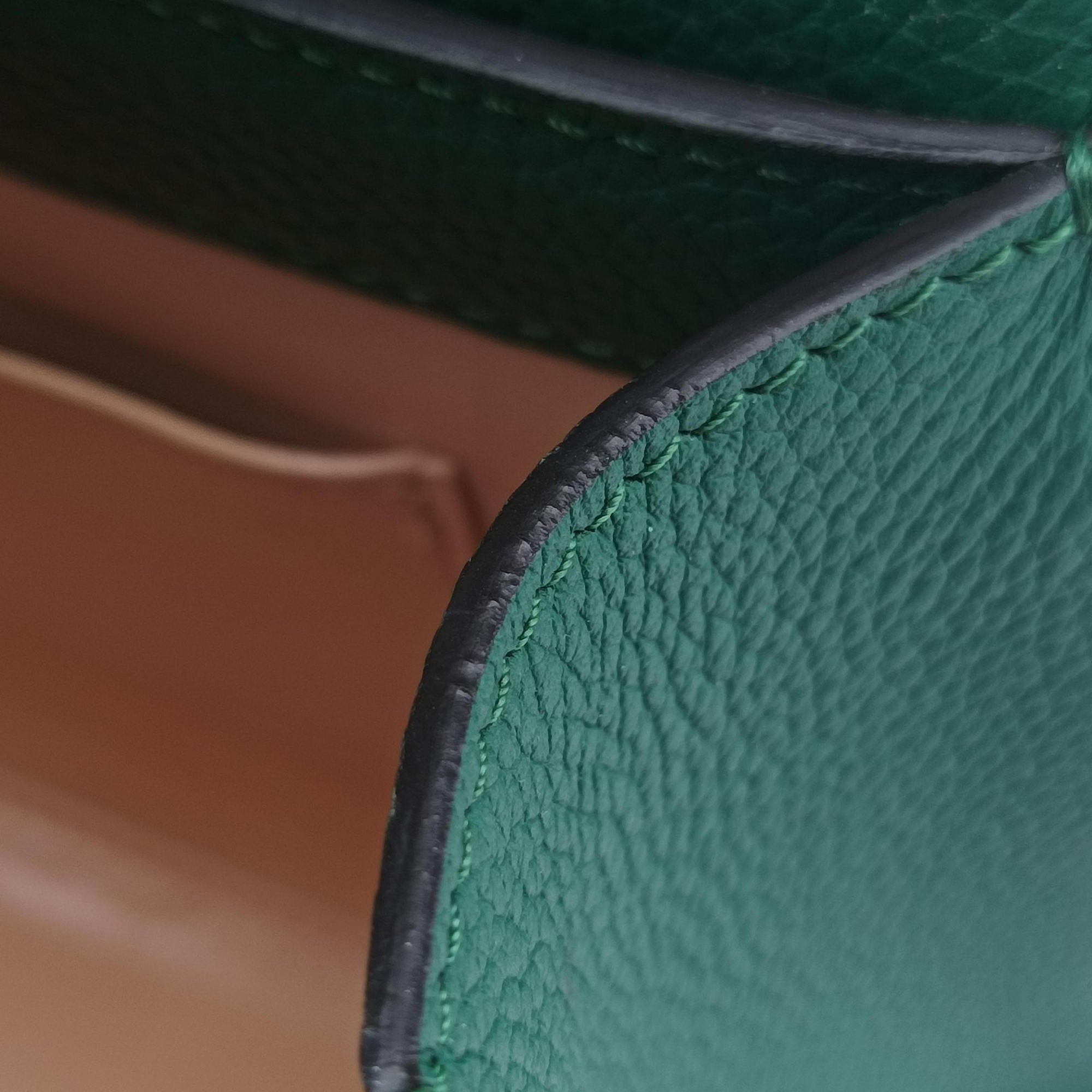 Legenne PM Green leather B2110レジェンヌ PM グリーン レザー B2110