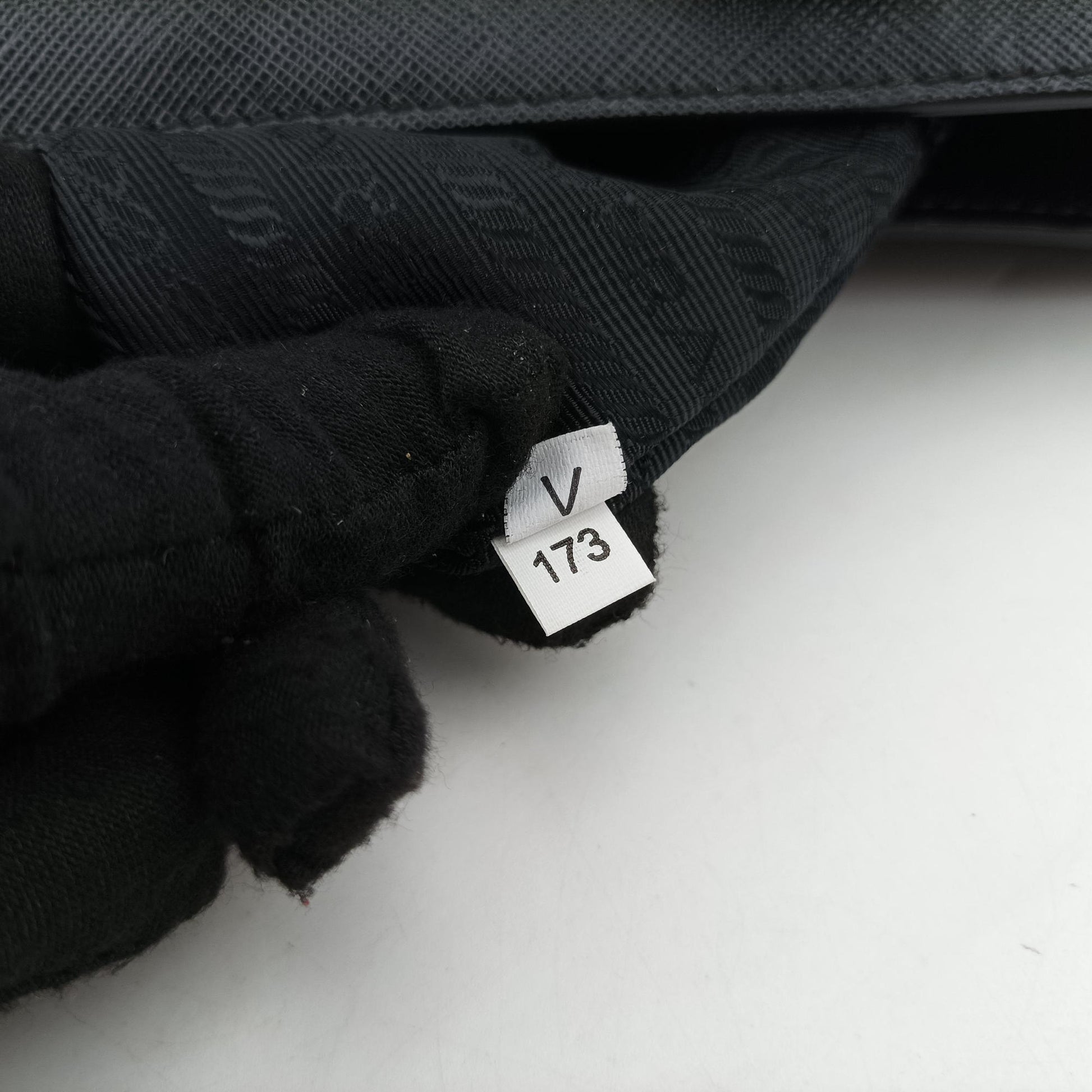 Galleria Black SAFFIANO Leather BN2274 7 V 173ガレリア ブラック サフィアーノレザー BN2274 7 V 173