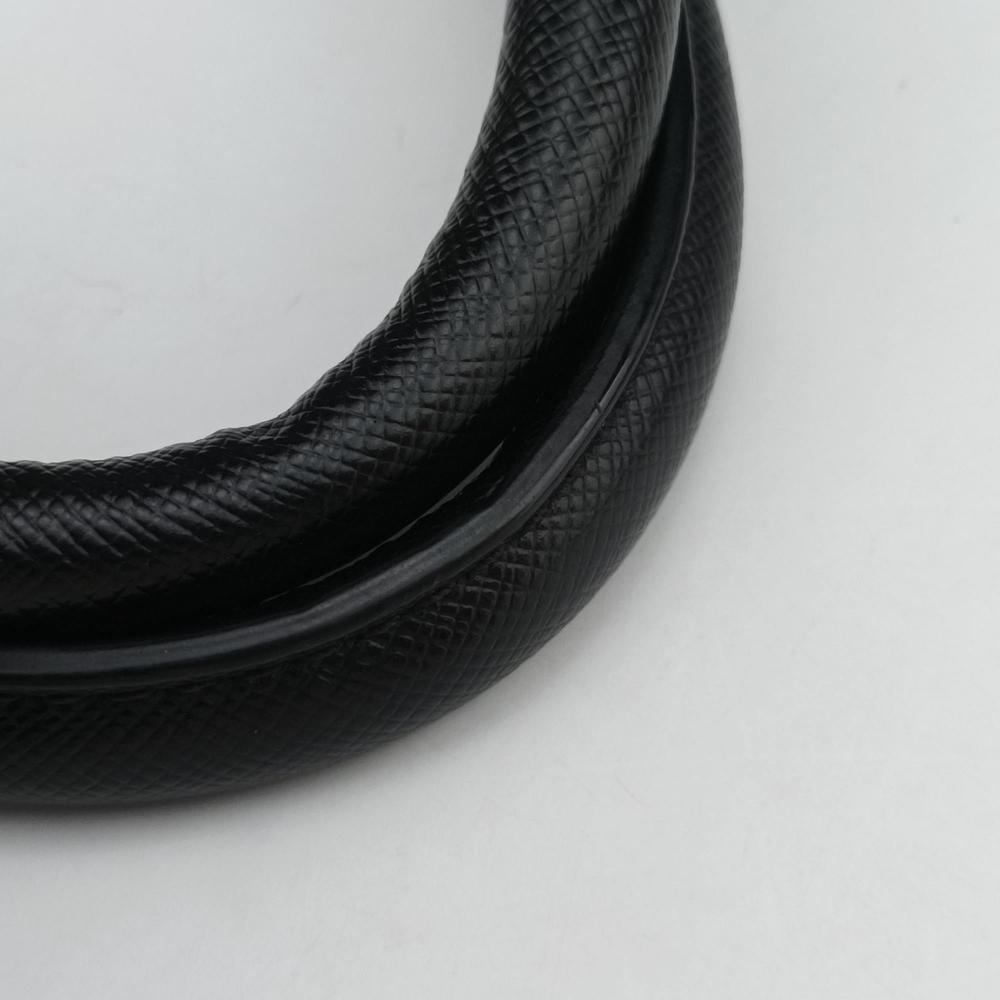 Galleria Black SAFFIANO Leather BN2274 7 V 173ガレリア ブラック サフィアーノレザー BN2274 7 V 173