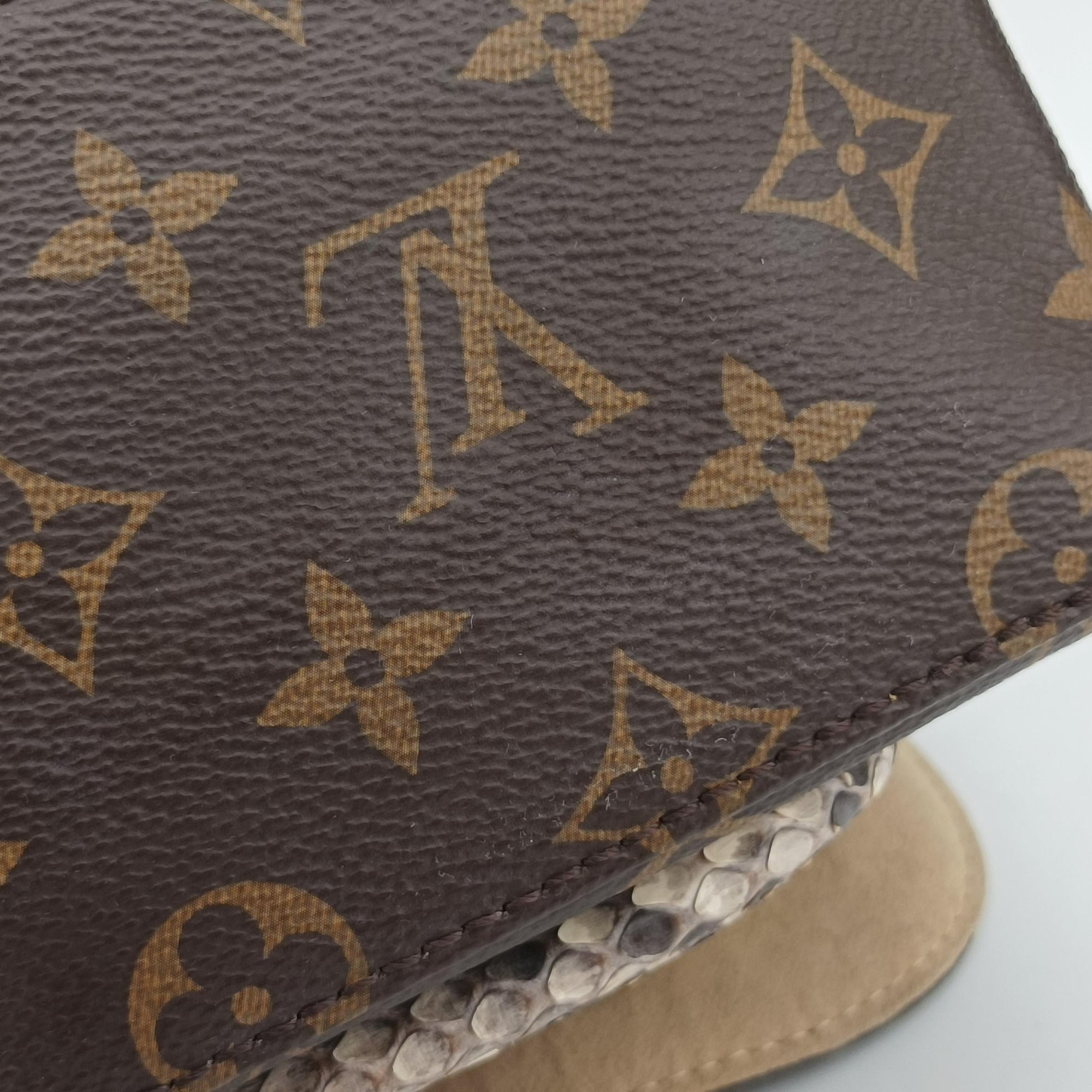 MARIGNAN brown×Gray×Black Monogram Canvas×calf leather×Snake skin N95750 FL1179マリニャン モノグラム/ブラウン×グレー×ブラック モノグラムキャンバス×カーフ×ヘビ レザー N95750 FL1179