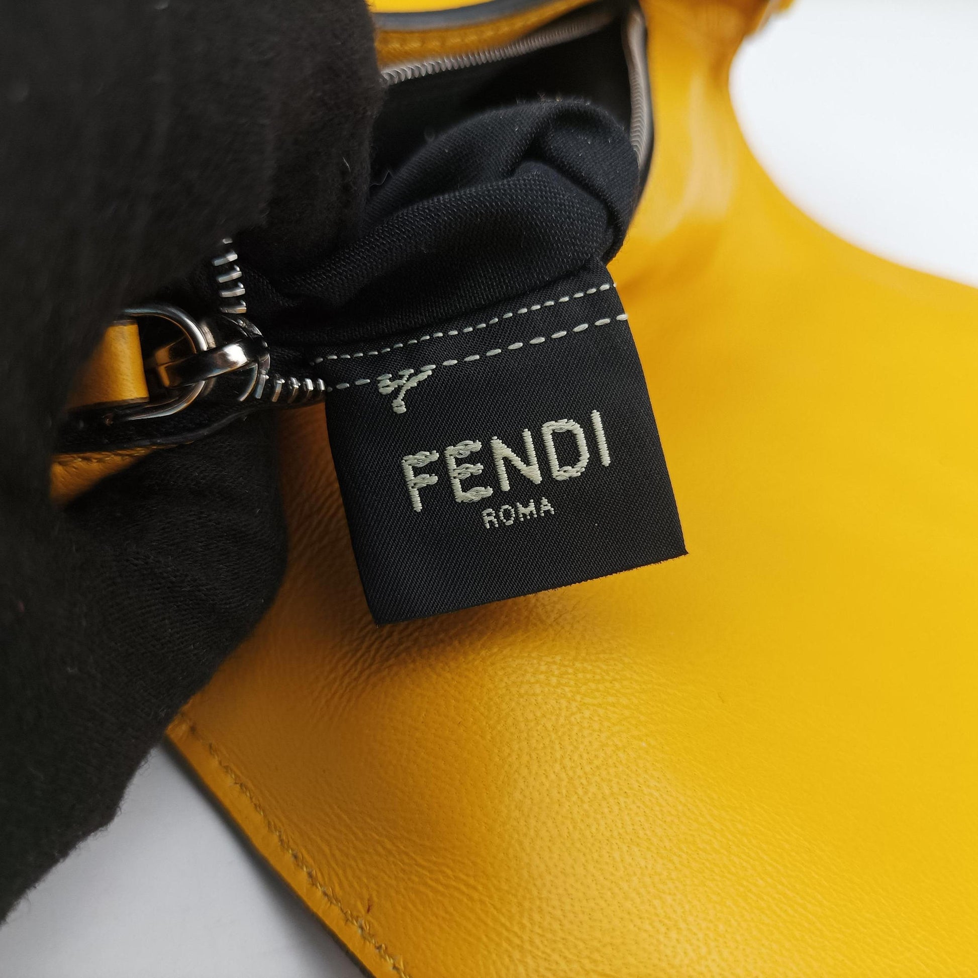 Flap Expand Yellow Leather 7M0299 7M0299 A72V 209-0501フラップ エクスパンド イエロー レザー 7M0299 7M0299 A72V 209-0501