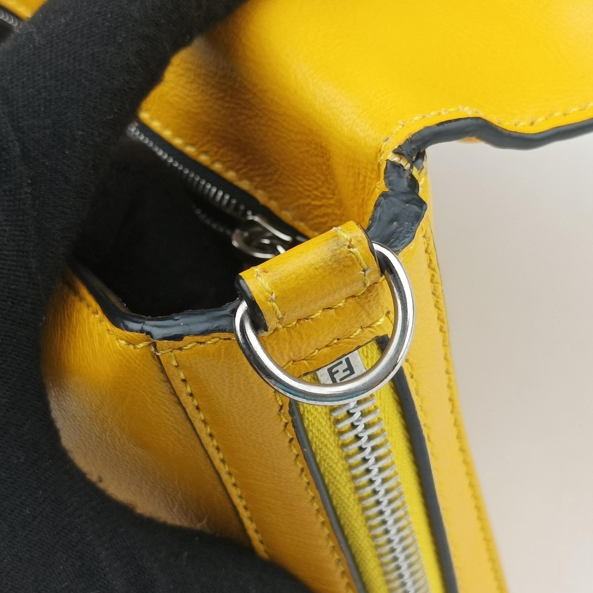 Flap Expand Yellow Leather 7M0299 7M0299 A72V 209-0501フラップ エクスパンド イエロー レザー 7M0299 7M0299 A72V 209-0501