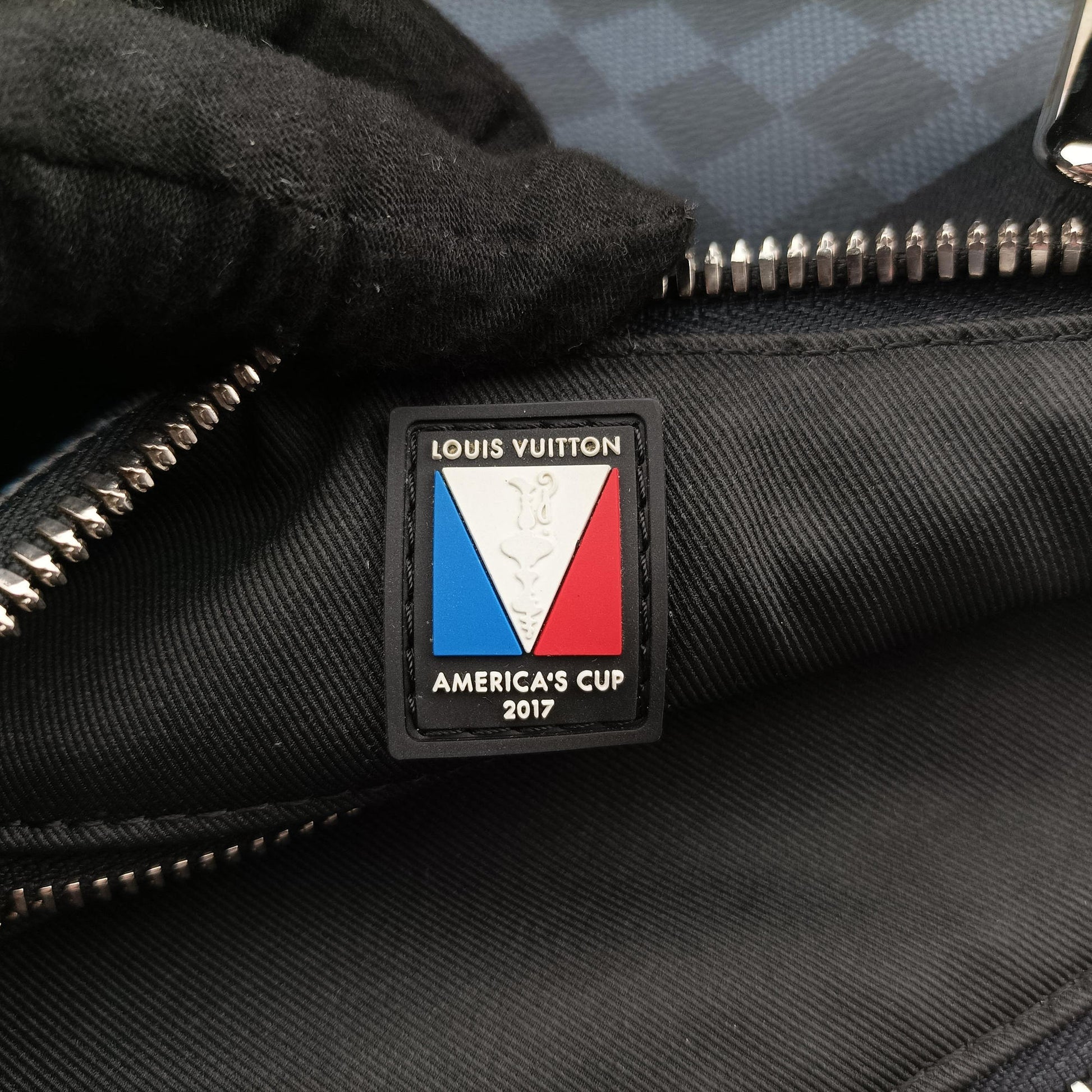 Mick PM America's Cup Limited Damier Cobalt × Tri-Color Coated Canvas × Leather N41639 SR2146ミックPM アメリカズカップ 限定 ダミエ・コバルト × トリコロール コバルトキャンバス × レザー N41639 SR2146