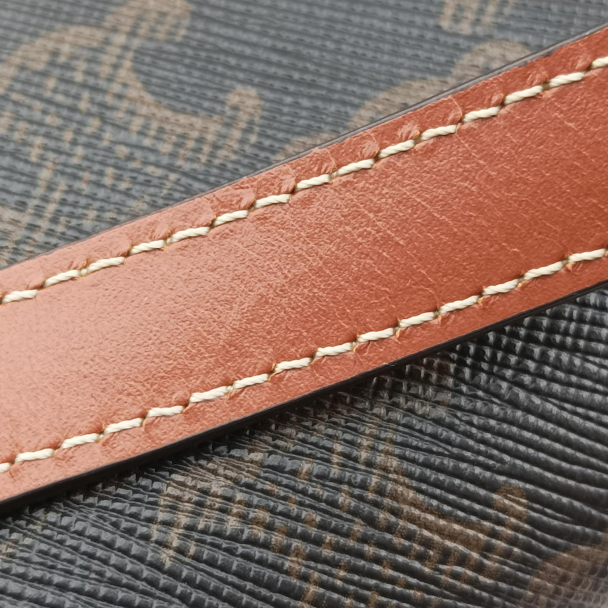 TRIOMPHE Brown PVC coated canvas F-CU-1242トリオンフ ブラウン PVCコーティングキャンバス F-CU-1242