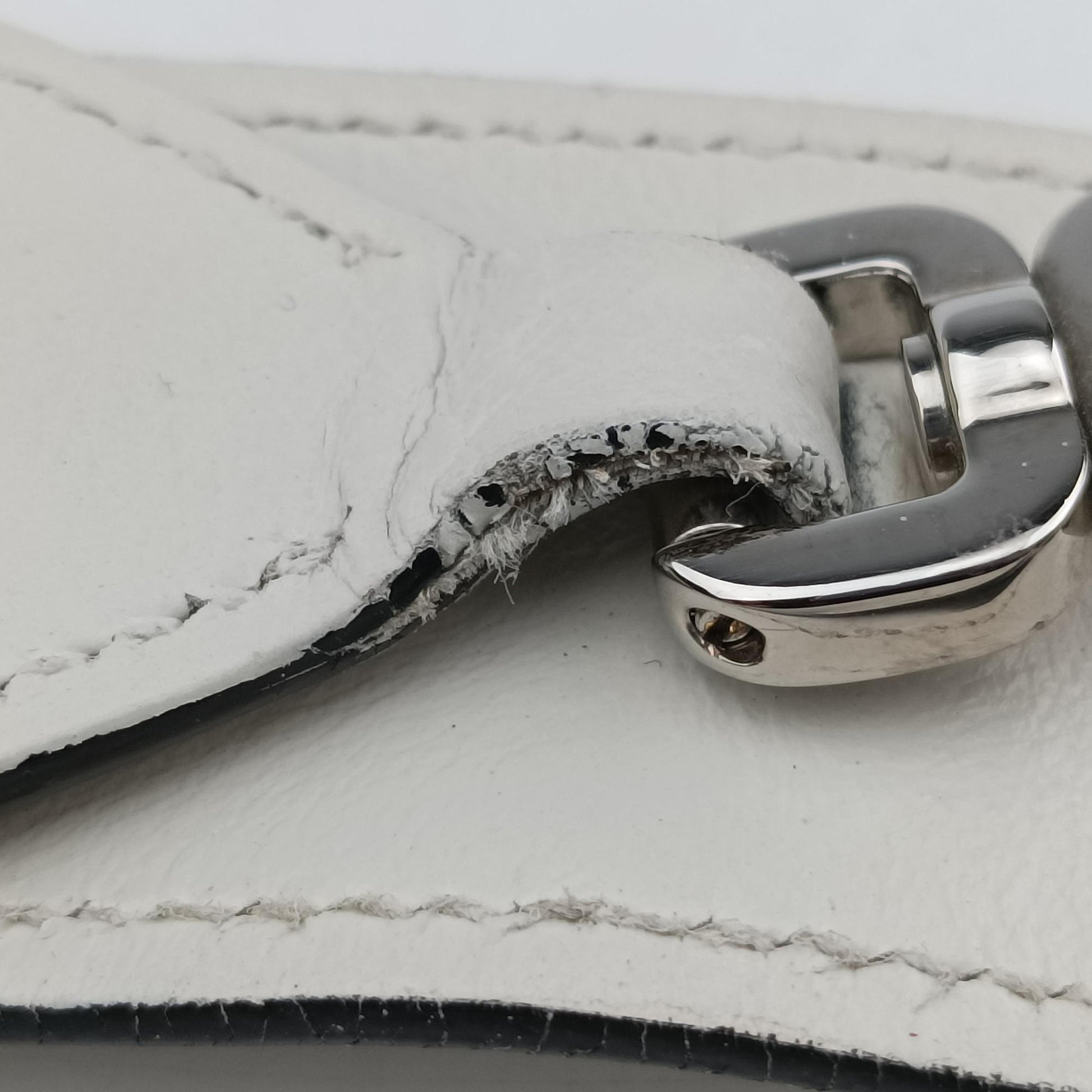 Manuelle White Leather 25 Bマニュエル ホワイト レザー 25 B