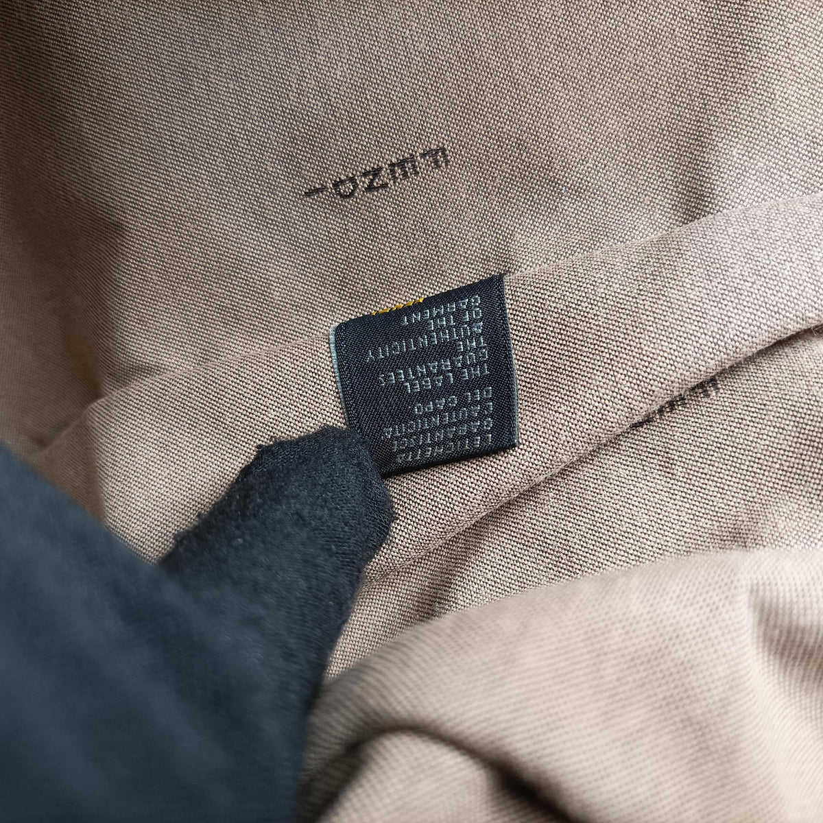 Zucca Pattern Tote Navy × White Canvas×Leather 8BH153 2321-8BH153.VWT-078ズッカ柄 トート ネイビー x ホワイト キャンバス×レザー 8BH153 2321-8BH153.VWT-078
