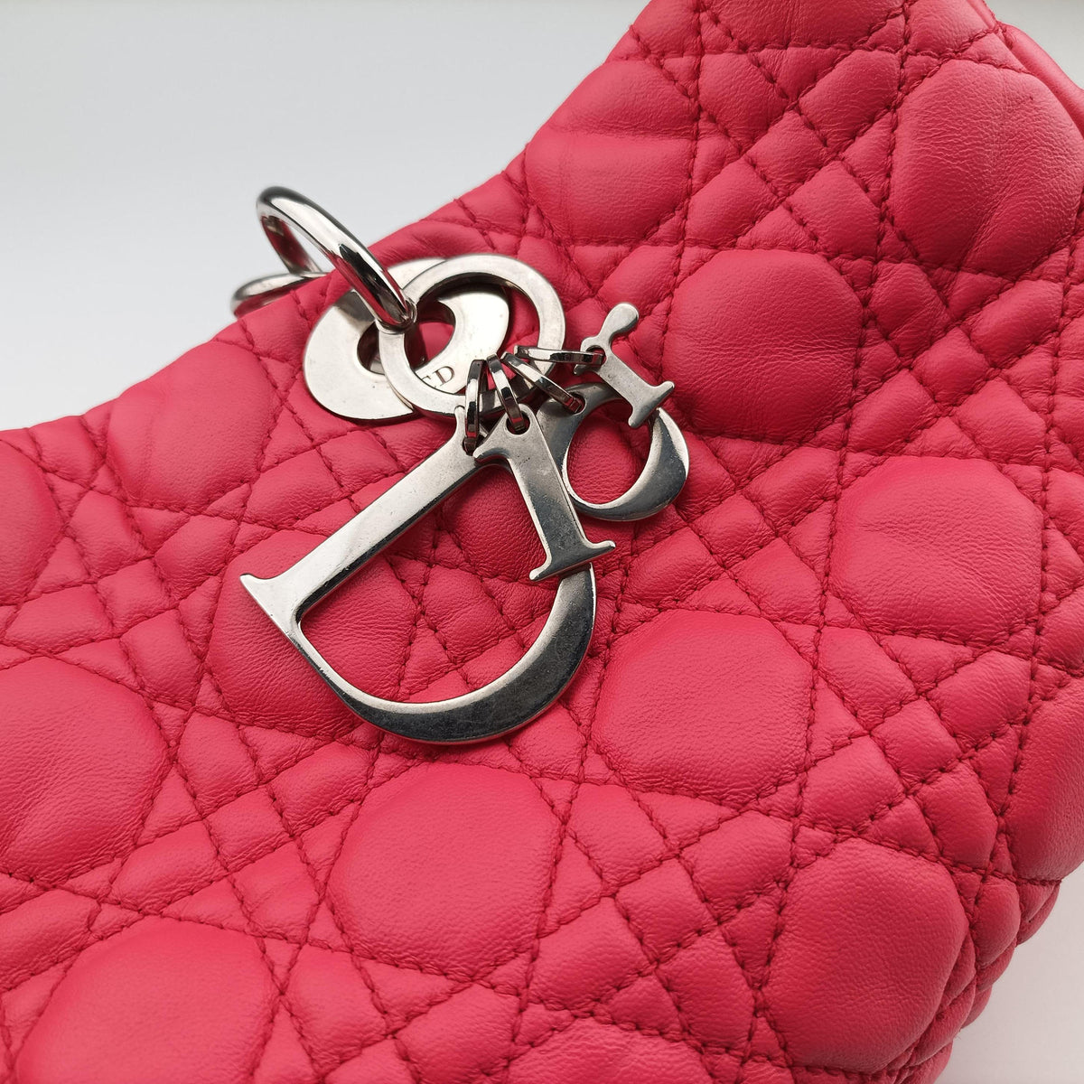Pre-owned Christian Dior Cannage Dior Soft Shopping Pink lambskin  handbag | stylenewstar