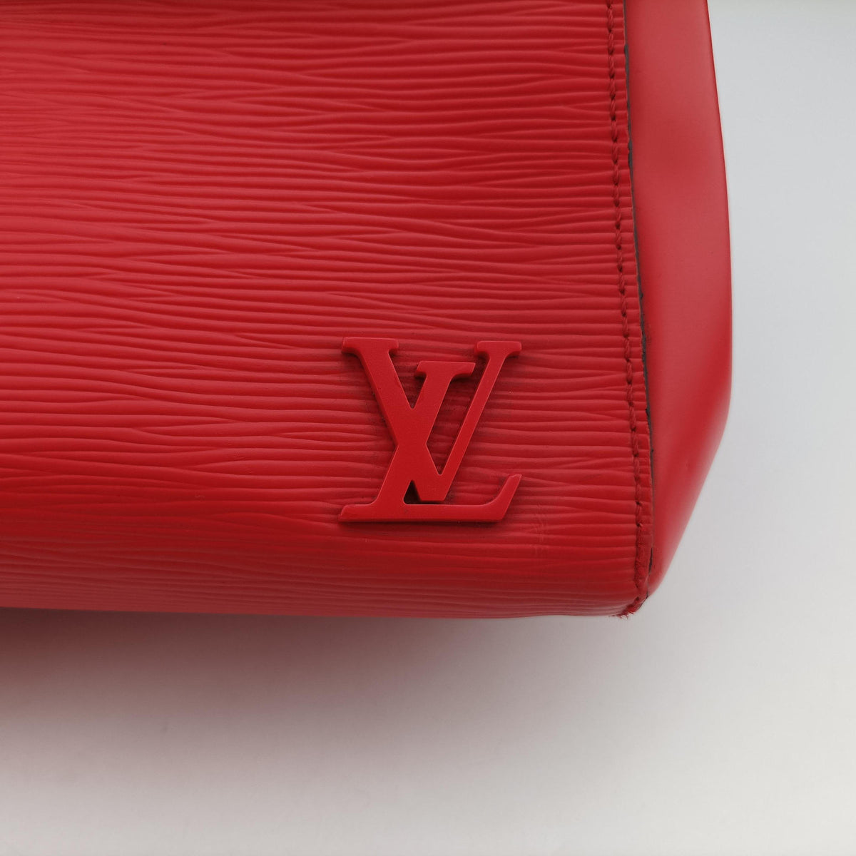 Cluny PM Red Epi M41333 CA2175クリュニーPM レッド エピ M41333 CA2175