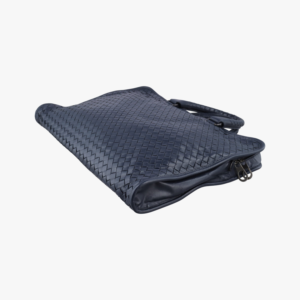 Secondhand Bottega Veneta Intrecciato Navy lambskin  handbag | stylenewstar