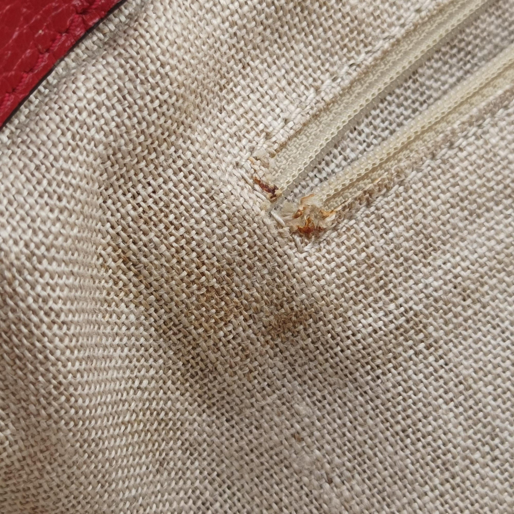 interlocking G Charmy Red Leather 449659 H022927099インターロッキングG チャーム アウトレット レッド レザー 449659 H022927099