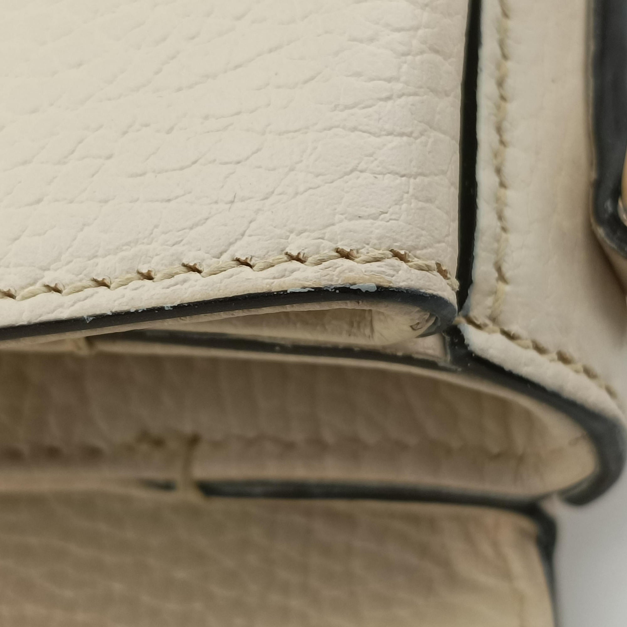 Interlocking G White Leather 607720 F034521322インターロッキングG ホワイト レザー 607720 F034521322