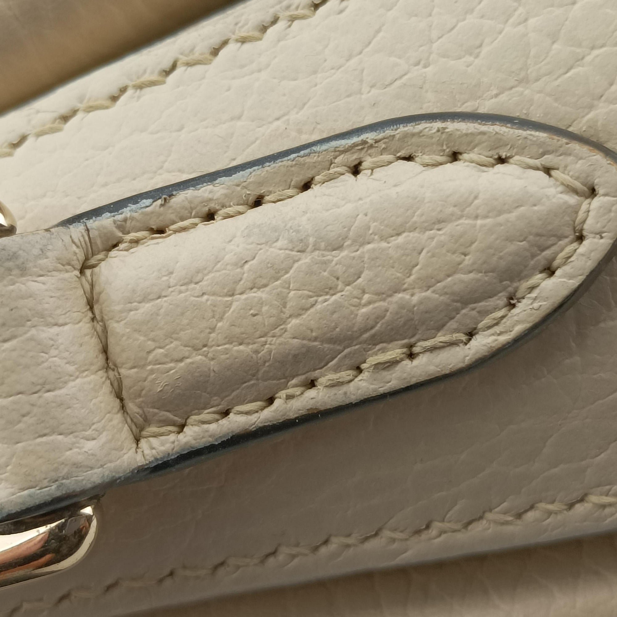 Interlocking G White Leather 607720 F034521322インターロッキングG ホワイト レザー 607720 F034521322