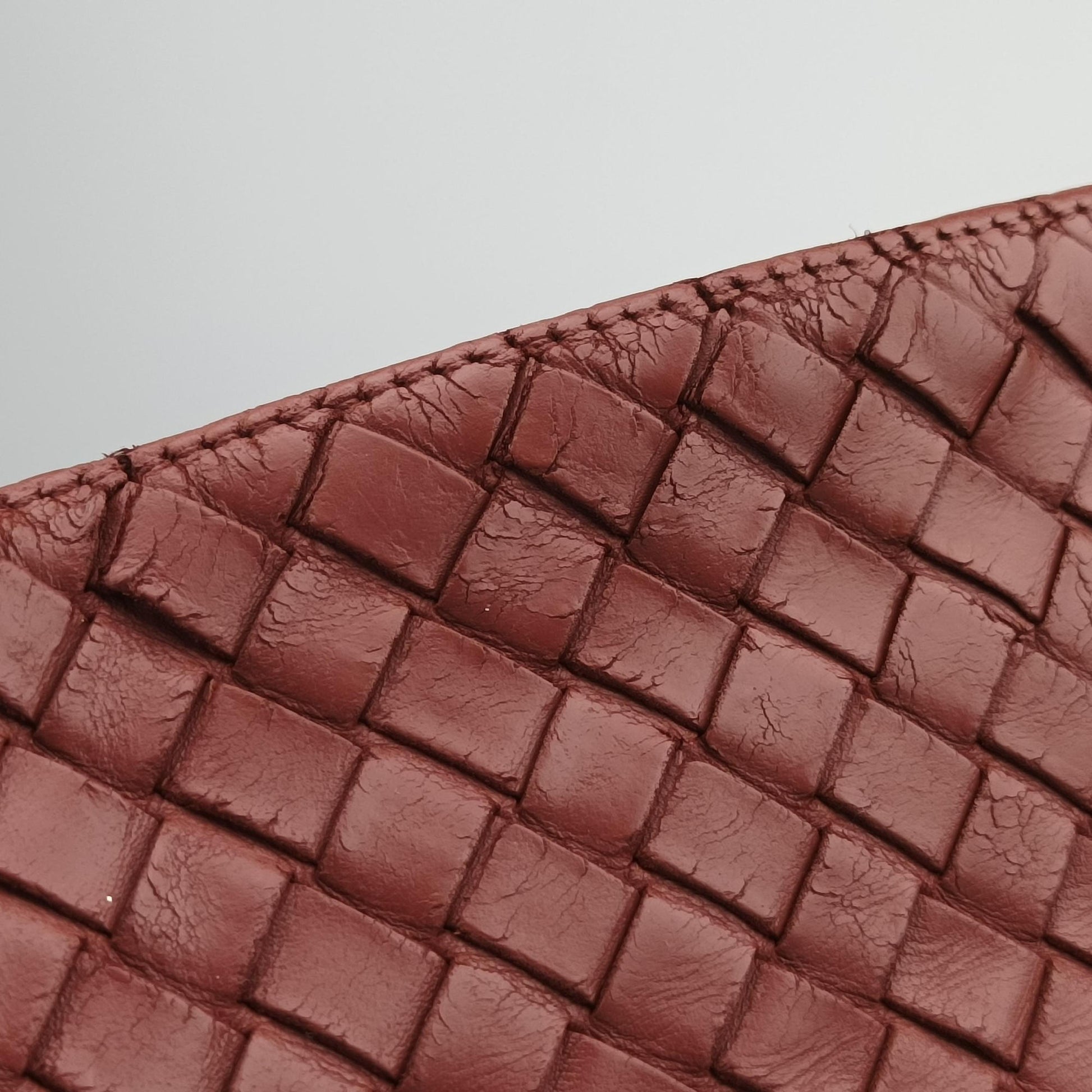 Intrecciato Red lambskin B01402325Dイントレチャート レッド ラムスキン B01402325D