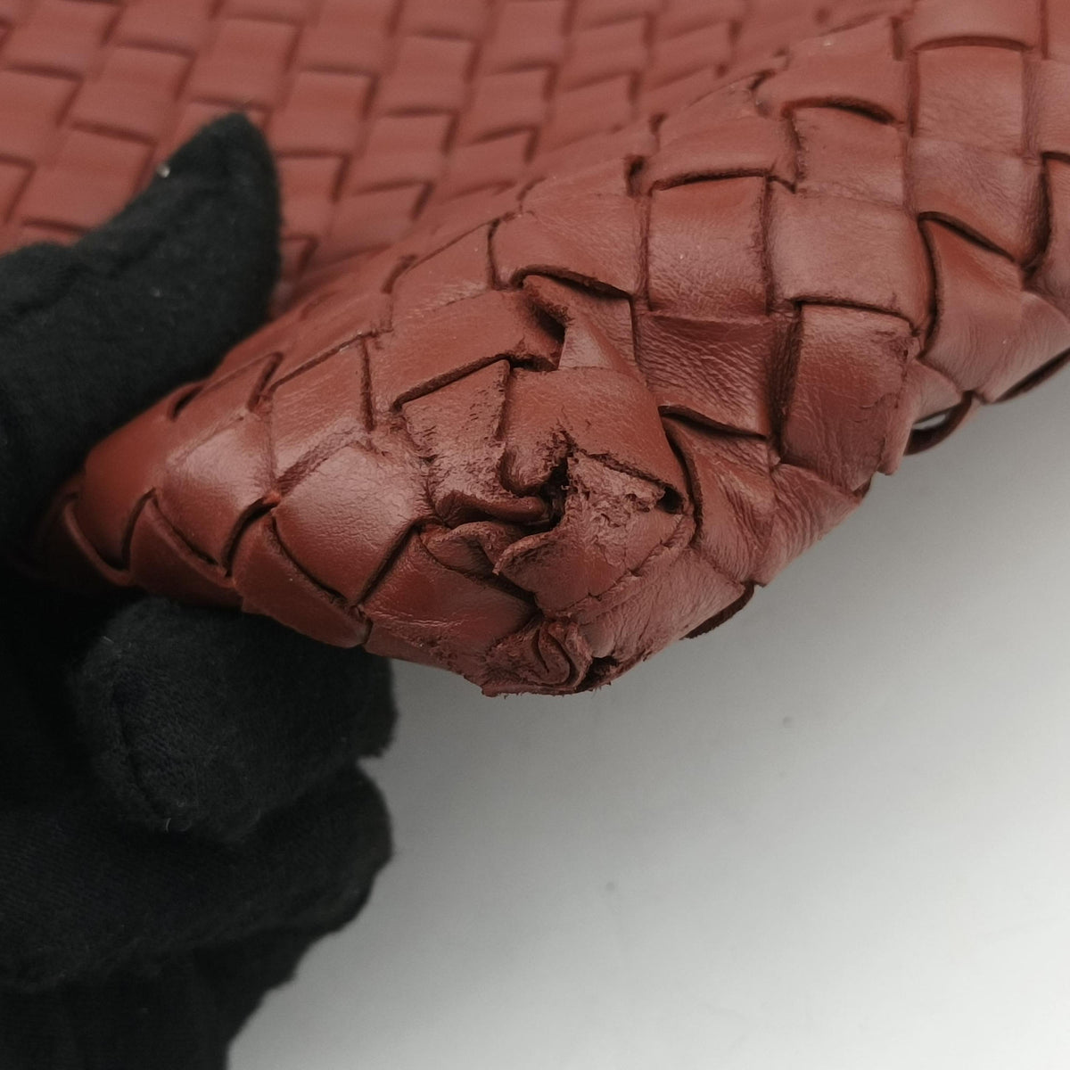 Intrecciato Red lambskin B01402325Dイントレチャート レッド ラムスキン B01402325D