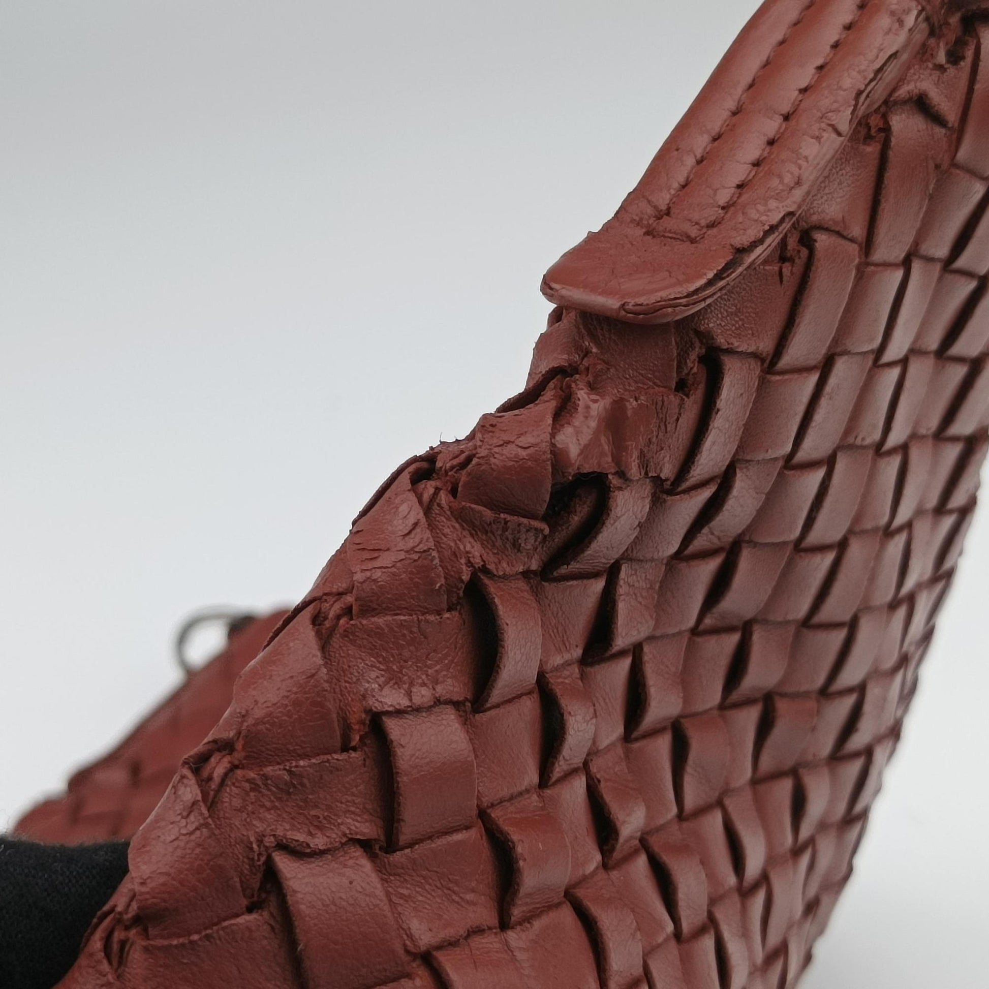 Intrecciato Red lambskin B01402325Dイントレチャート レッド ラムスキン B01402325D