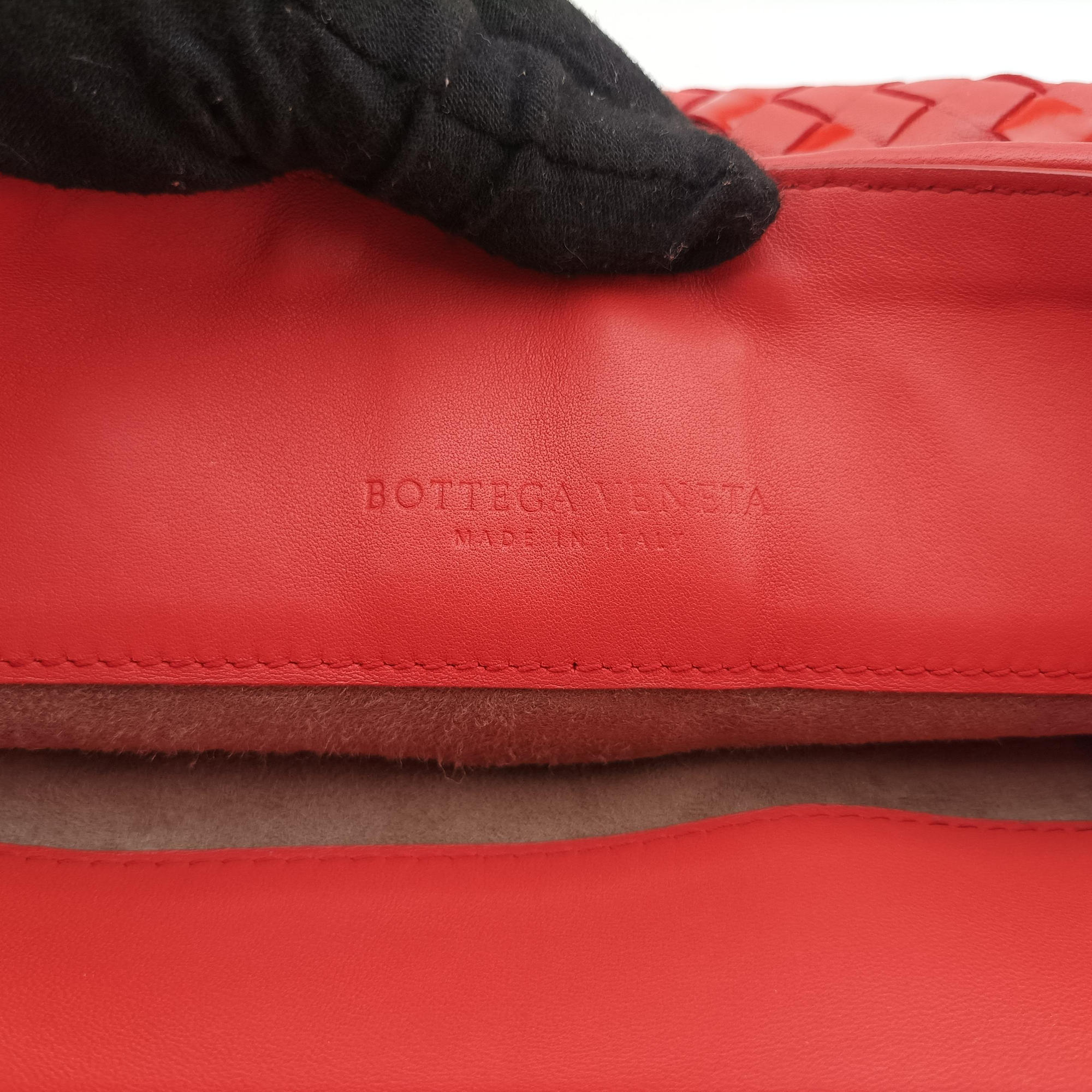 Intrecciato Olimpia Red lambskin B07176403Fイントレチャート オリンピア レッド ラムスキン B07176403F