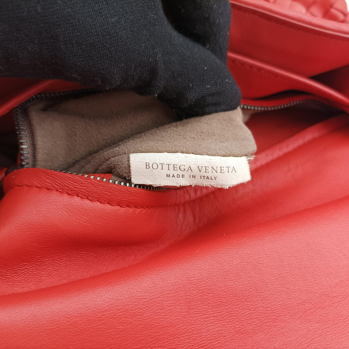 Intrecciato Olimpia Red lambskin B07176403Fイントレチャート オリンピア レッド ラムスキン B07176403F