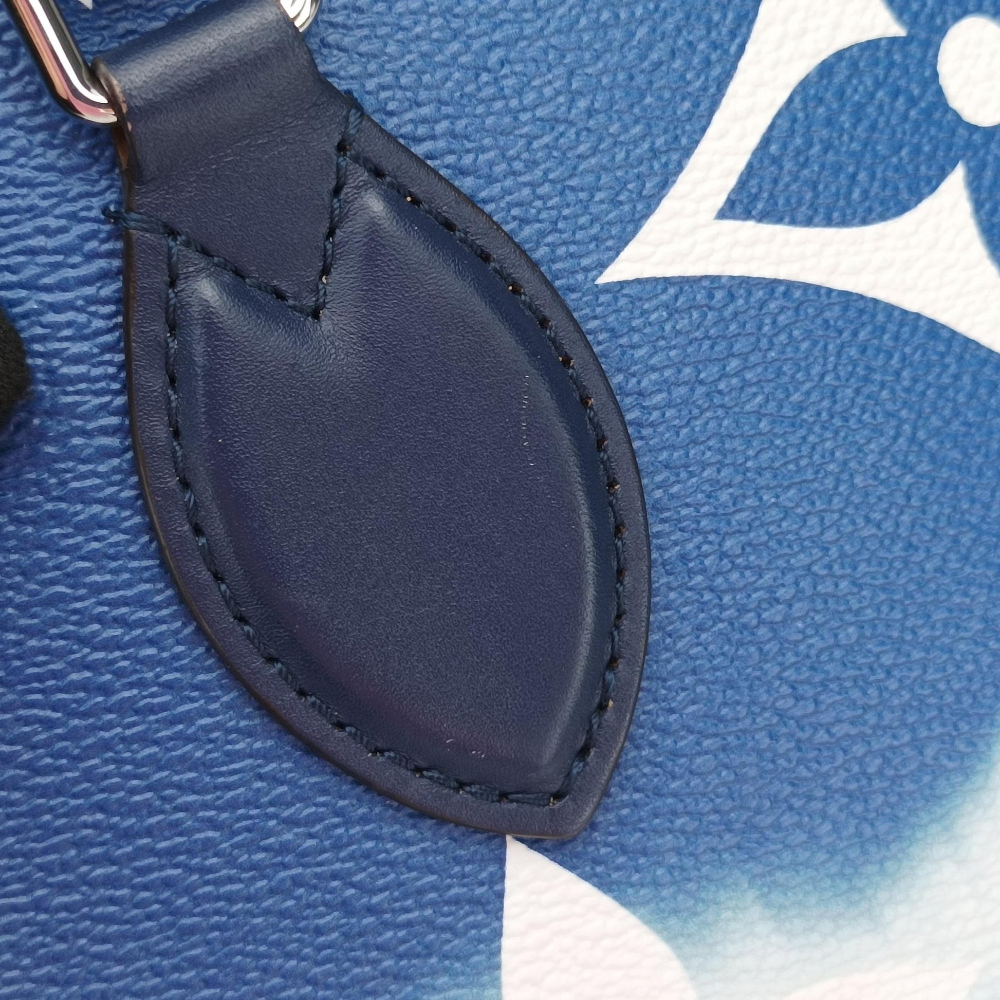 LV ESCALE OnTheGo GM Blue Monogram Giant M45120 FL2200 IC ChipLVエスカル オンザゴーGM ブルー モノグラム ジャイアント M45120 FL2200 ICチップ