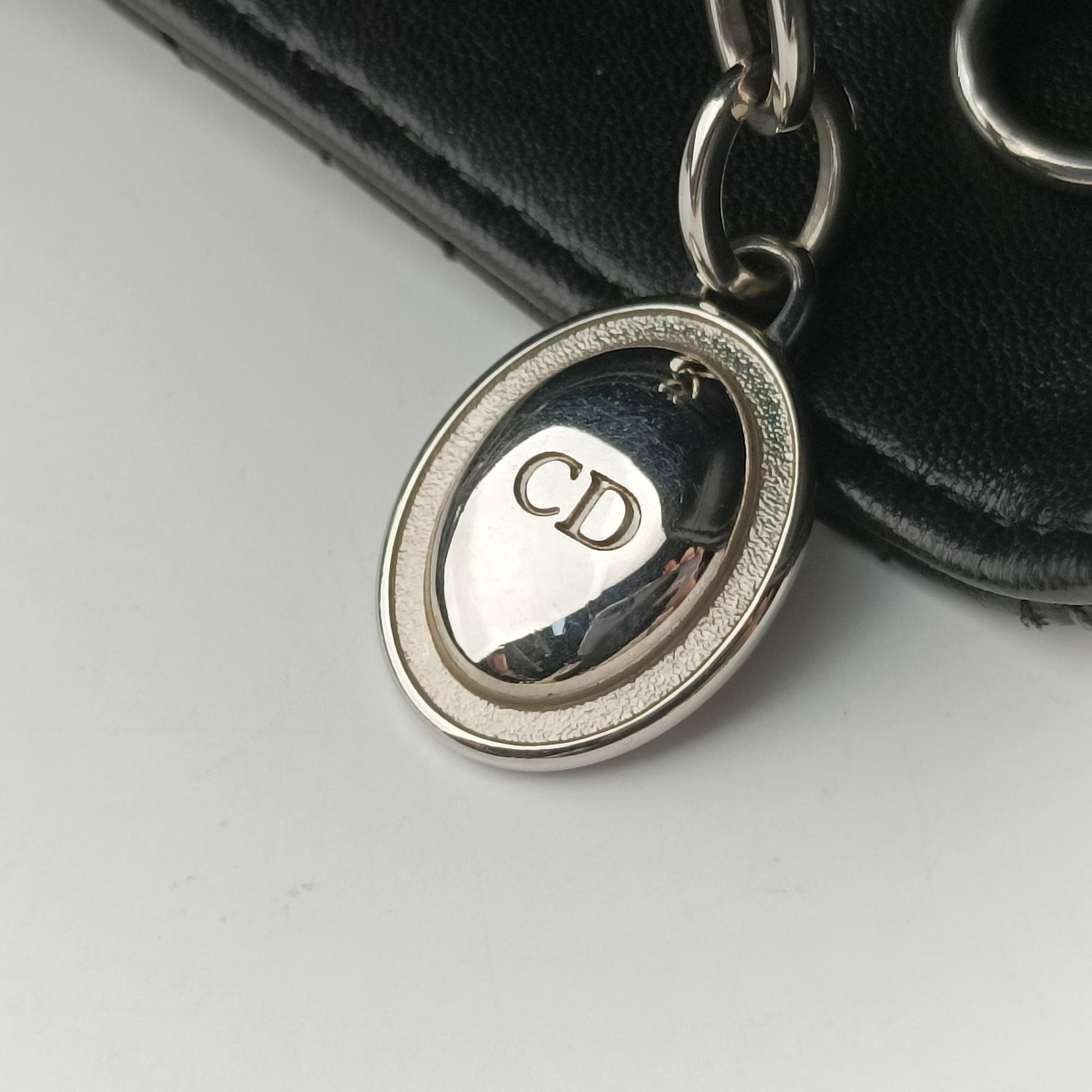 Lady Dior Black lambskin 26-MA-0140レディディオール ブラック ラムスキン 26-MA-0140
